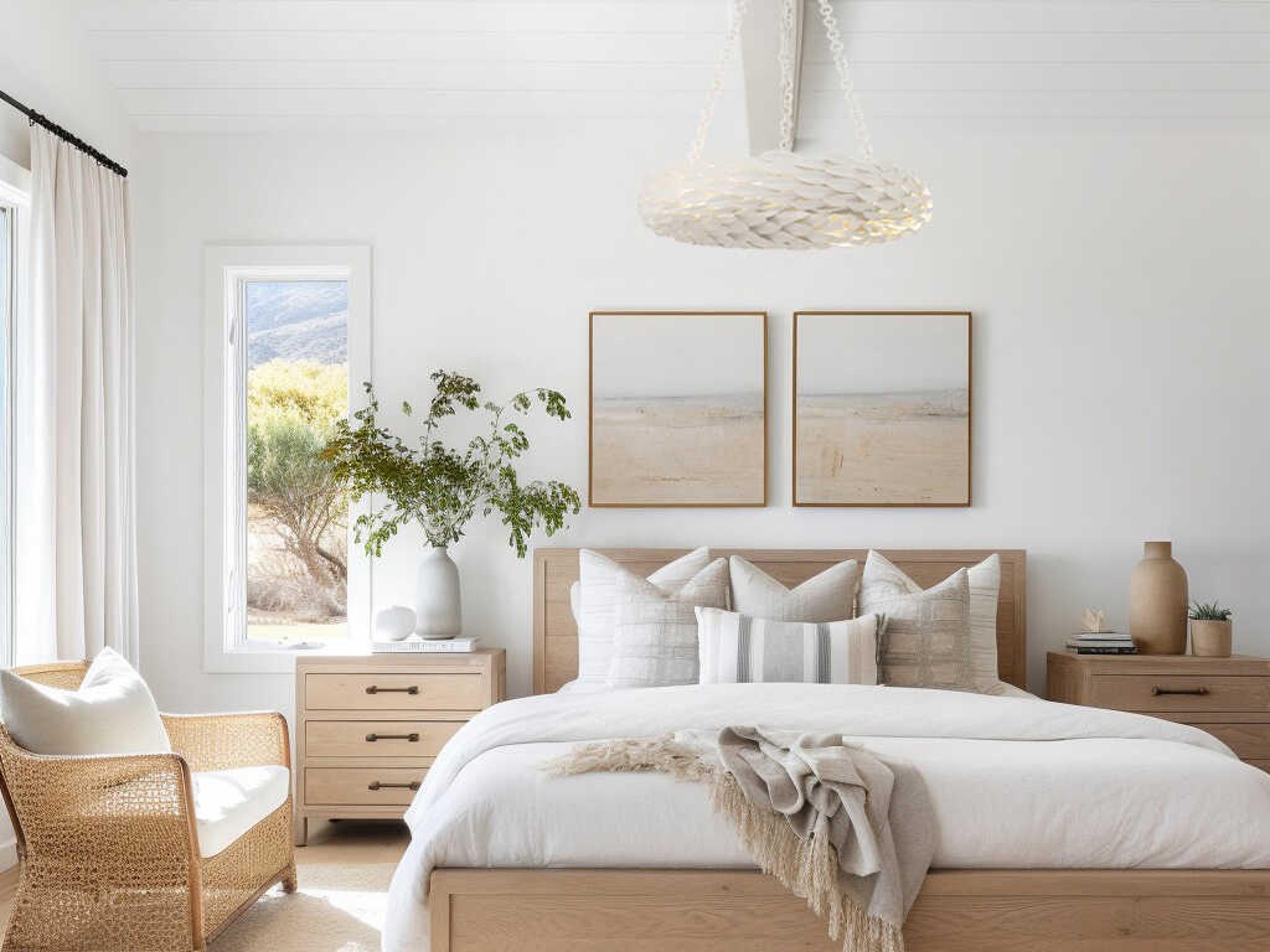 Crystorama Broche 6-Light Matte White Round Pendant