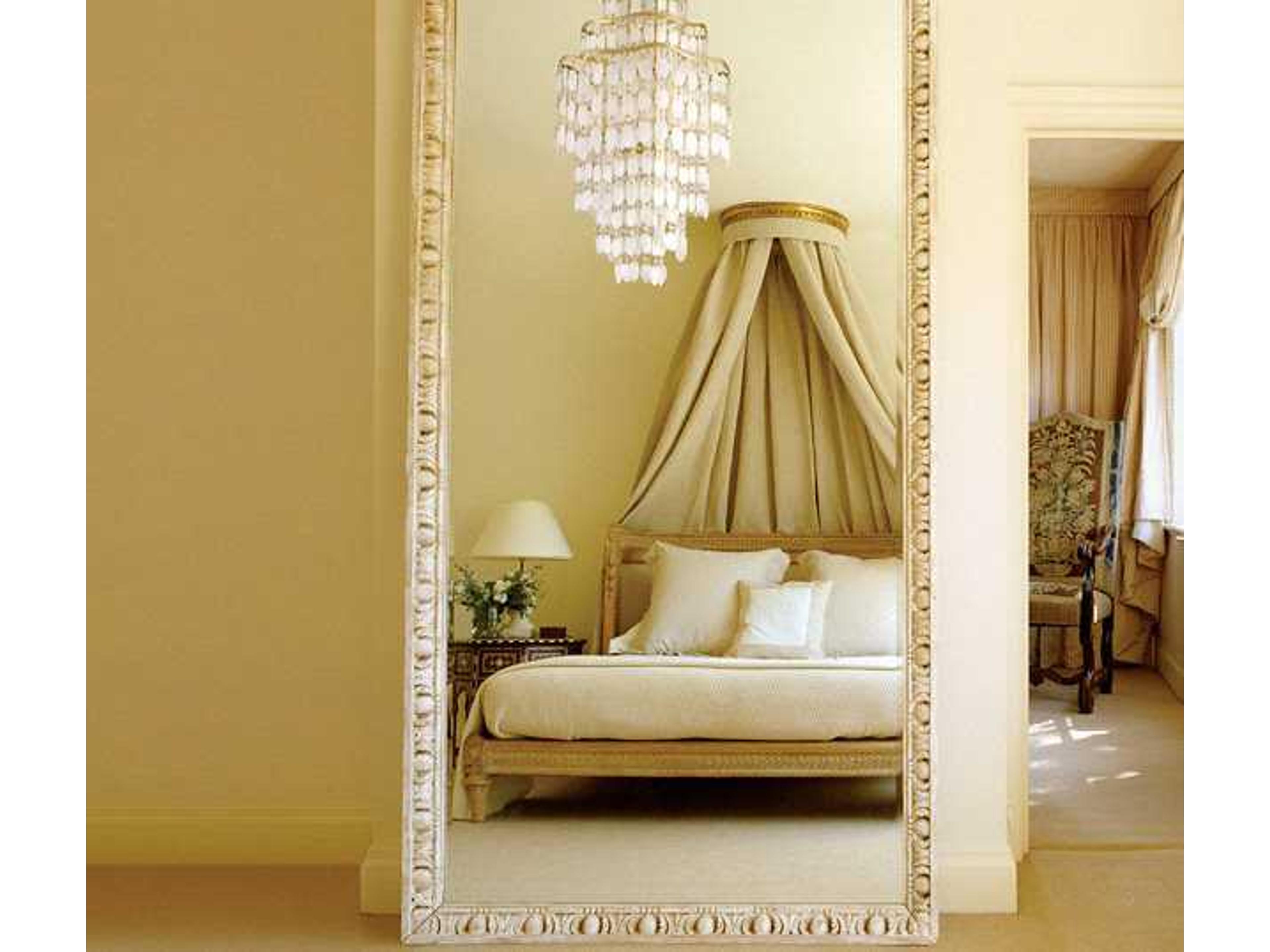 Corbett Lighting Dolce 7-Light Champagne Leaf Gold Crystal Tiered Pendant