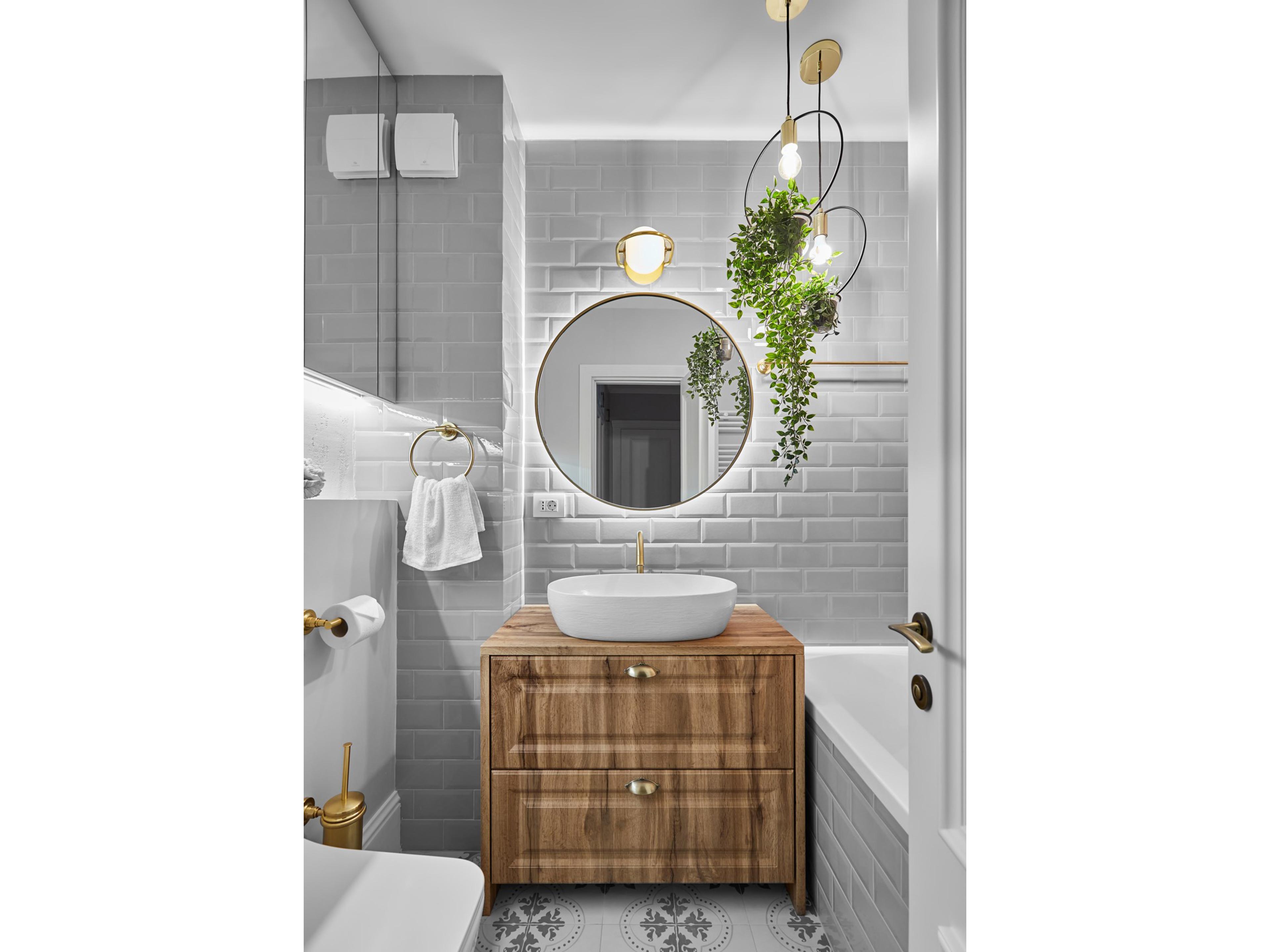 Corbett Lighting Everley 1-Light Vintage Brass Glass Wall Sconce