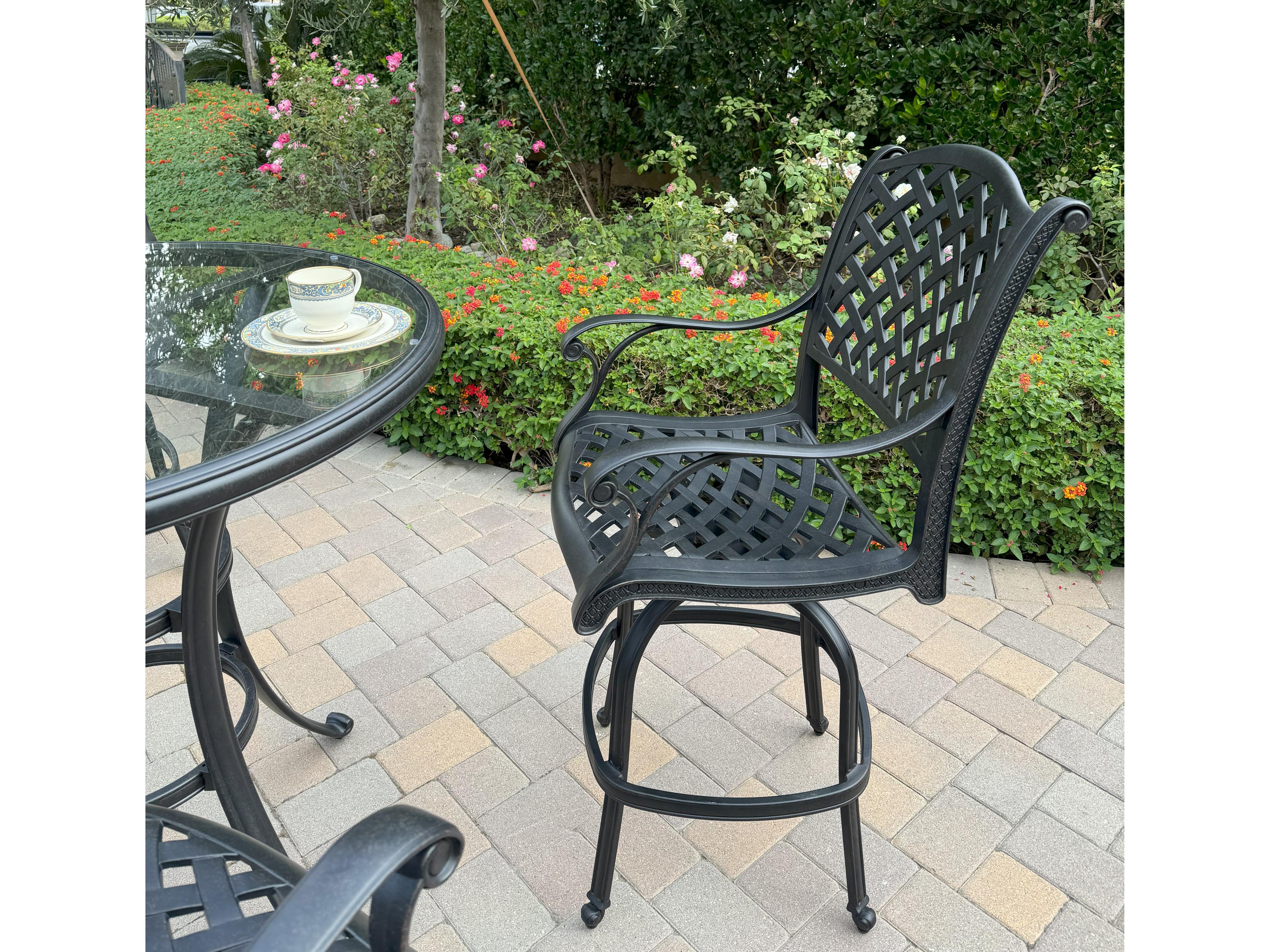 Darlee Outdoor Living Nassau Cast Aluminum 5-Piece Patio Bar Set