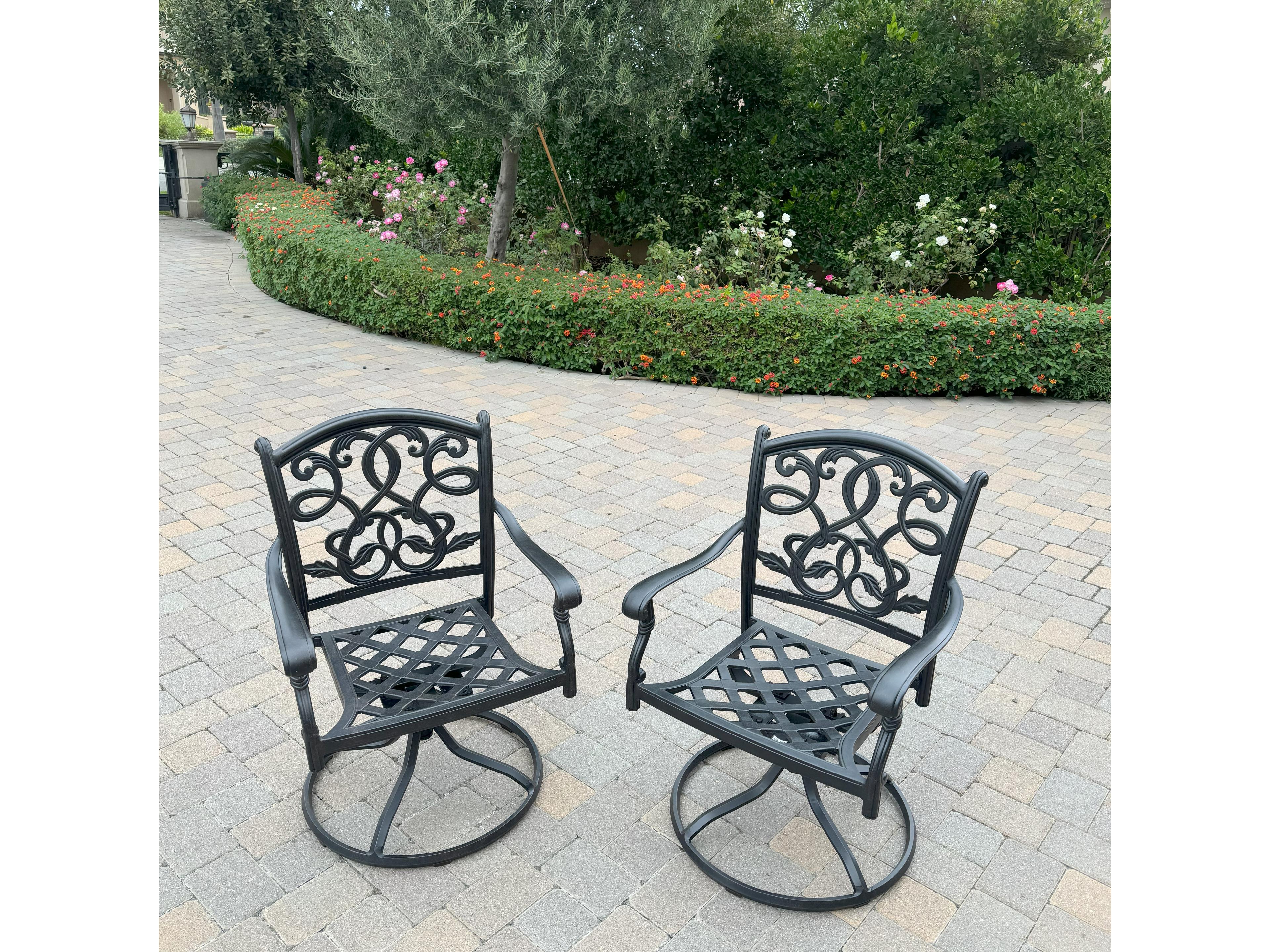 Darlee Outdoor Living Santa Monica Cast Aluminum 10-Piece Dining Set