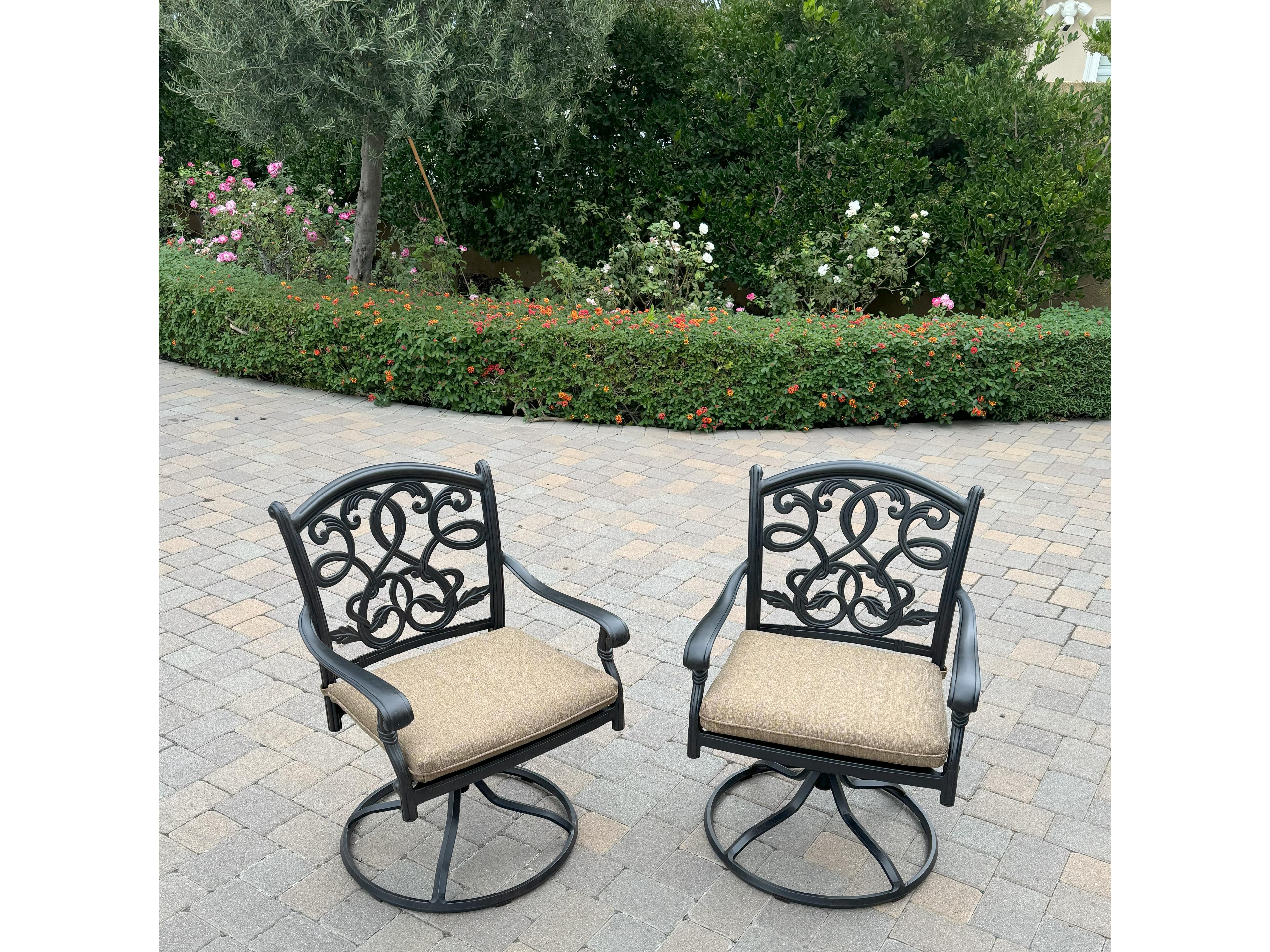 Darlee Outdoor Living Santa Monica Cast Aluminum 11-Piece Dining Set