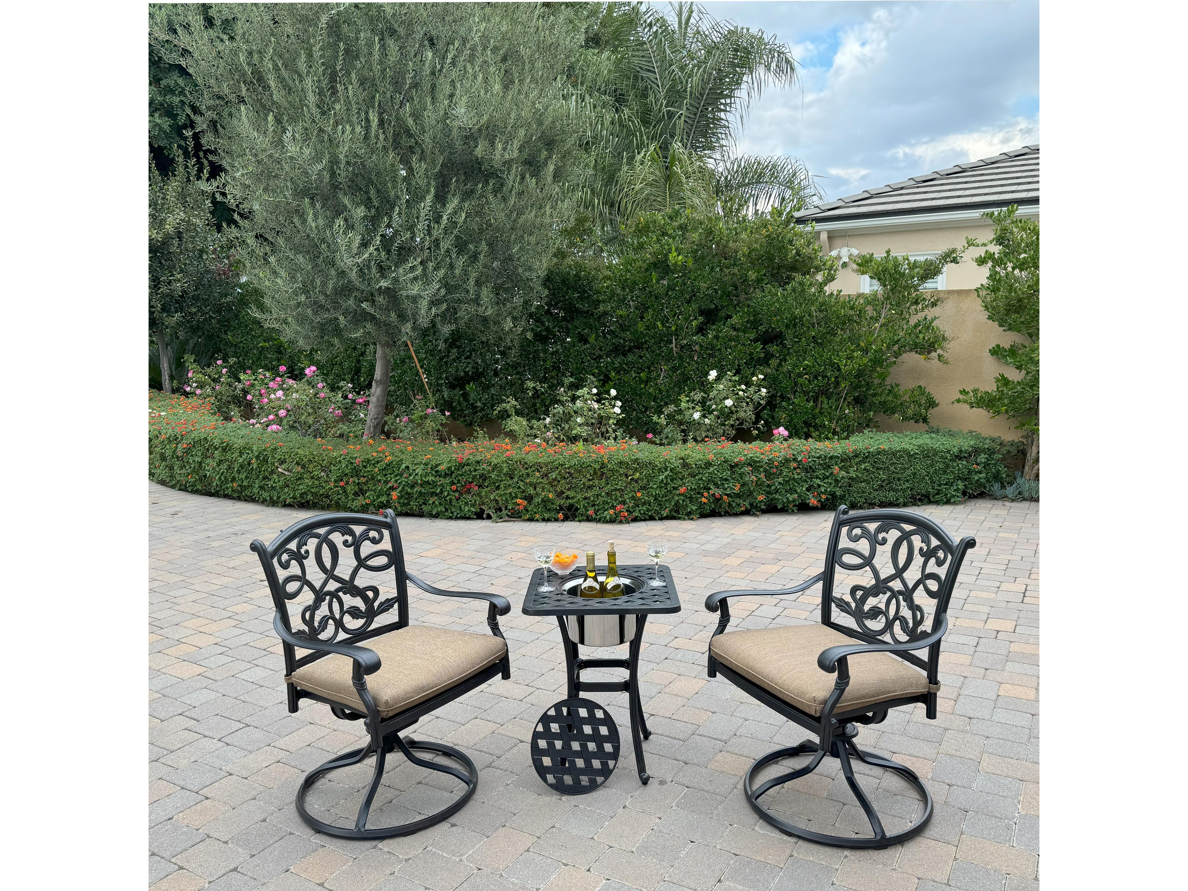 Santa Monica Cast Aluminum 3-Piece Conversation Set