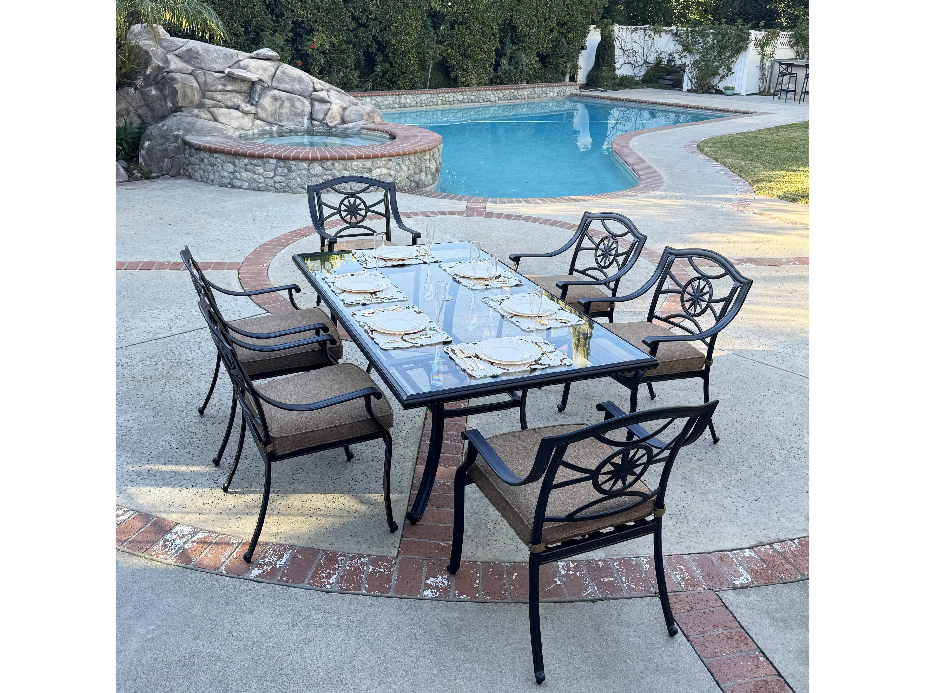 Ten Star Antique Bronze Cast Aluminum Dining Set