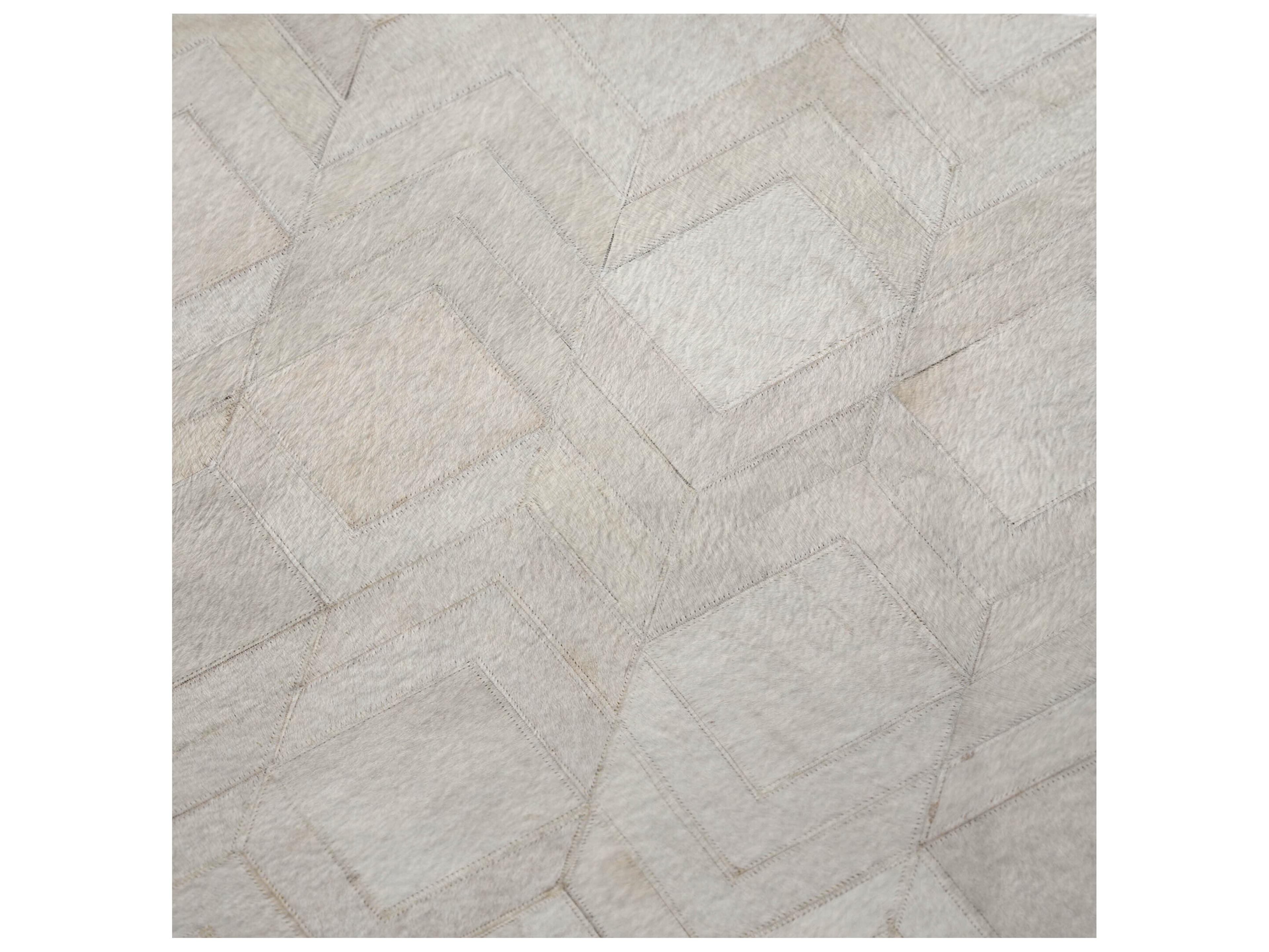 Dalyn Sherpa Ivory Polyester Throw