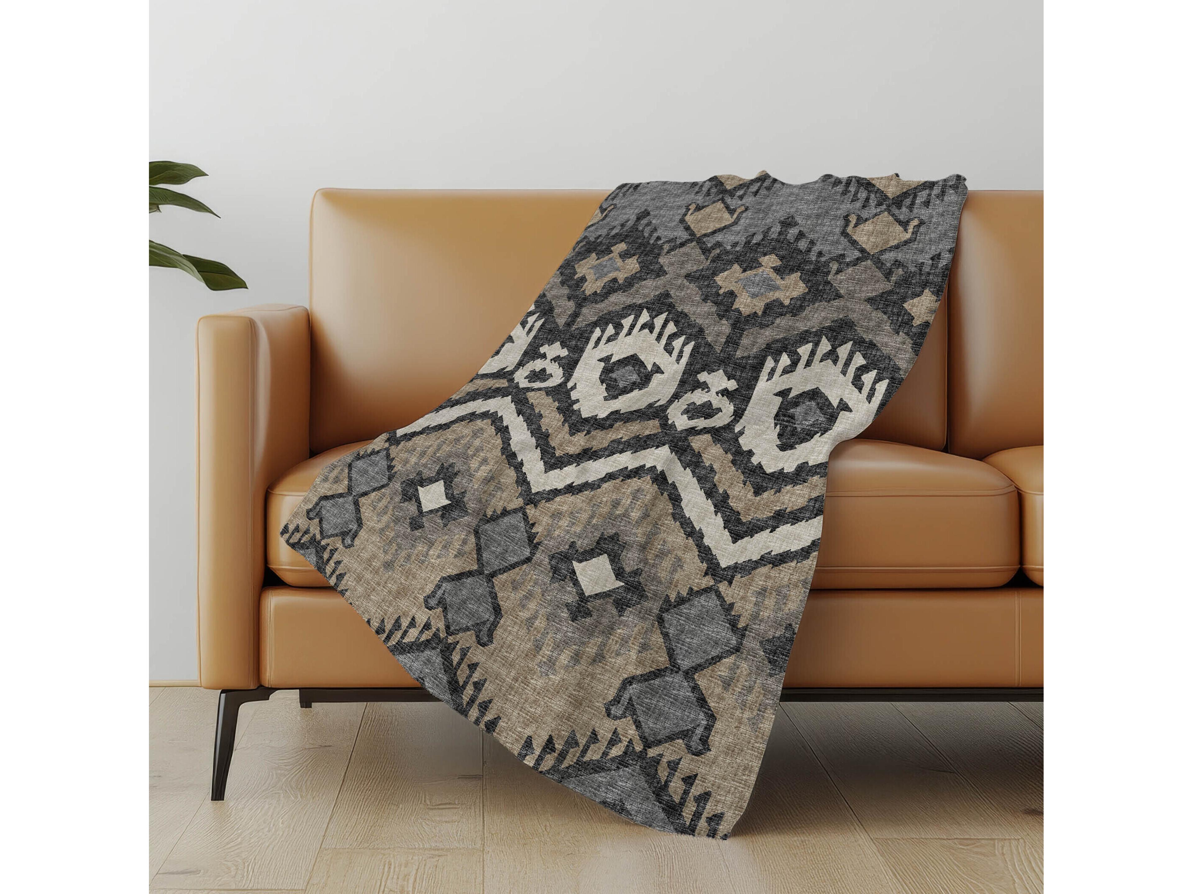 Dalyn Sherpa Brown Polyester Throw