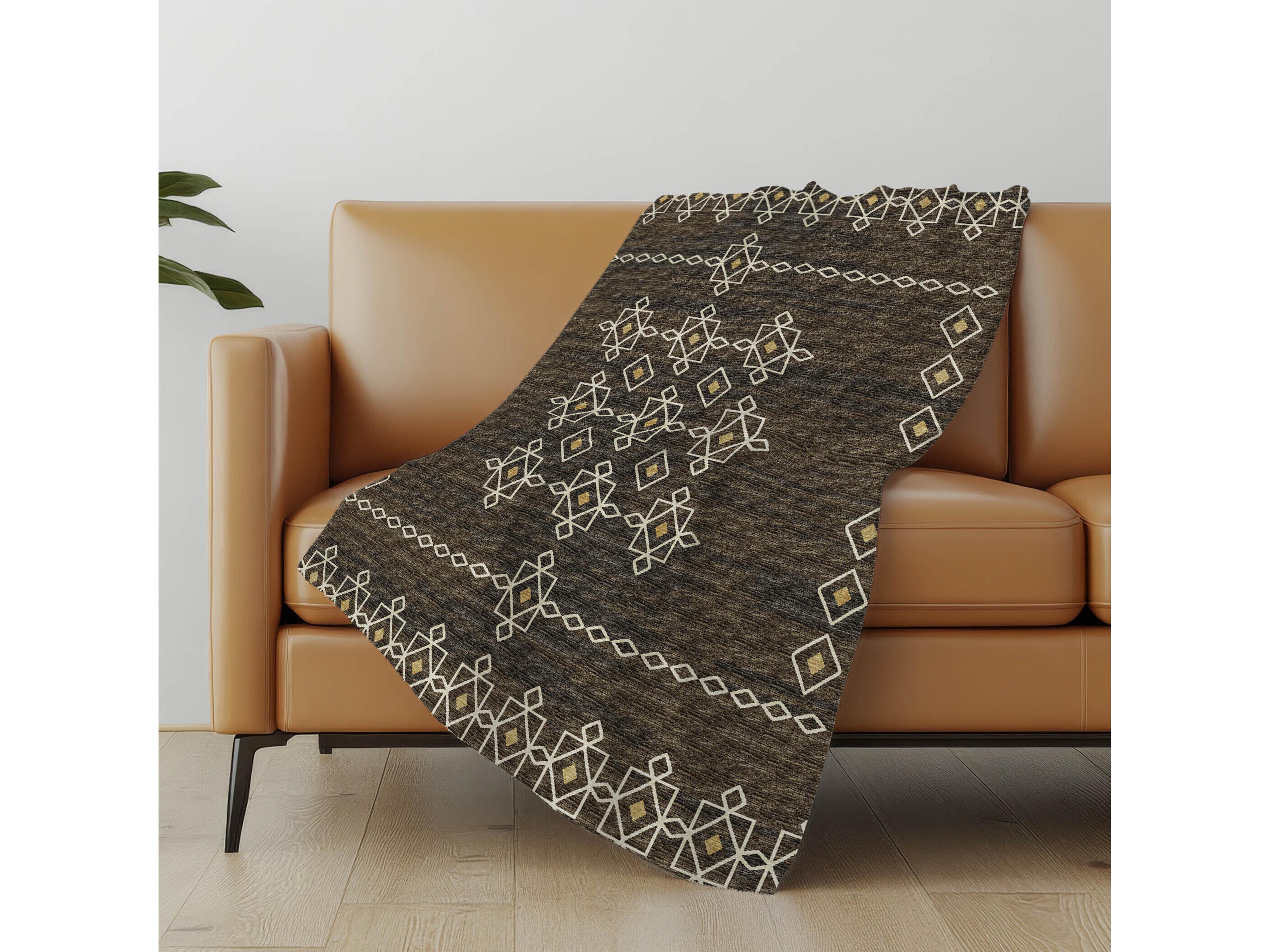 Dalyn Sherpa Brown Polyester Throw