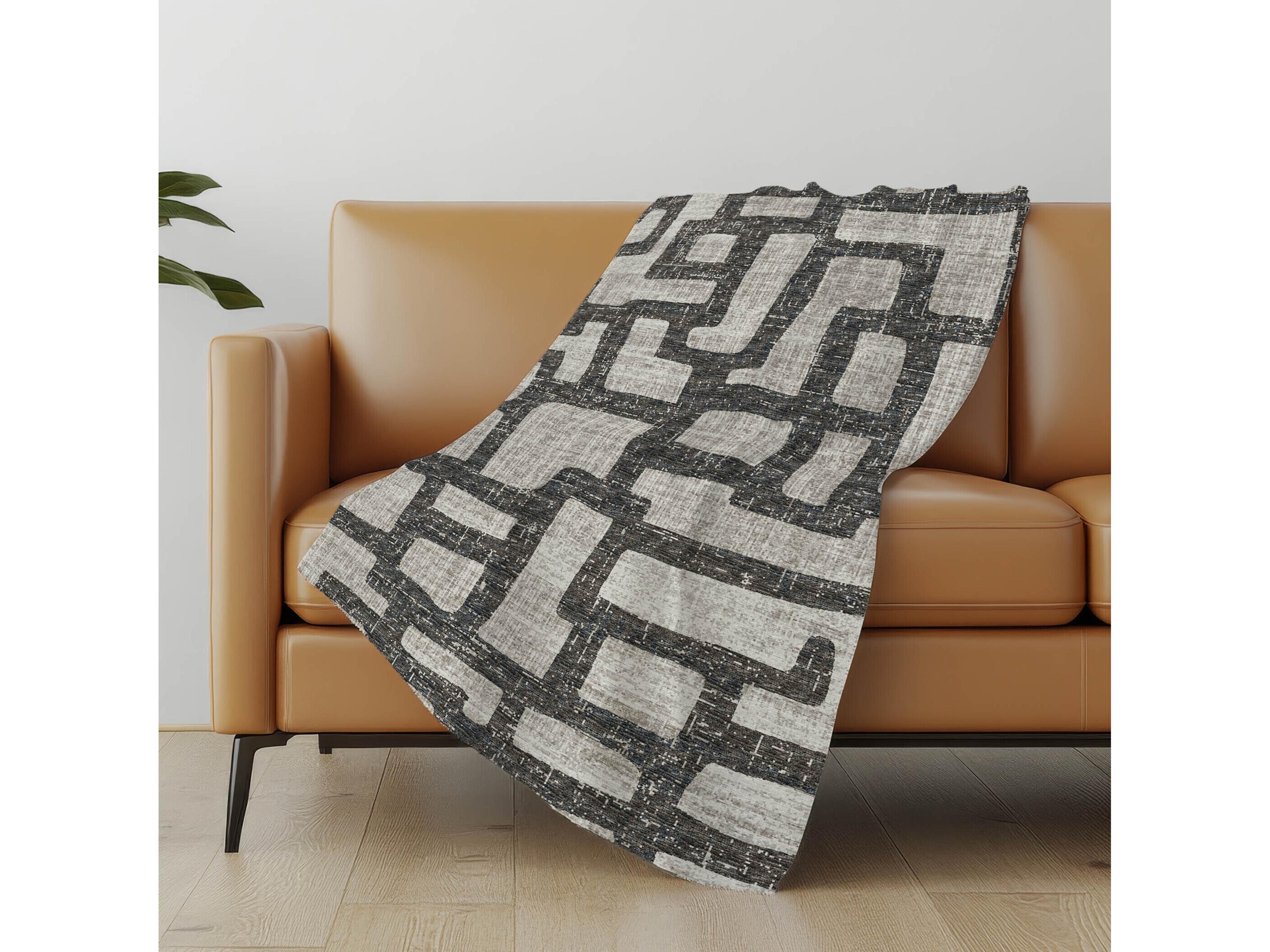 Dalyn Sherpa Gray Polyester Throw