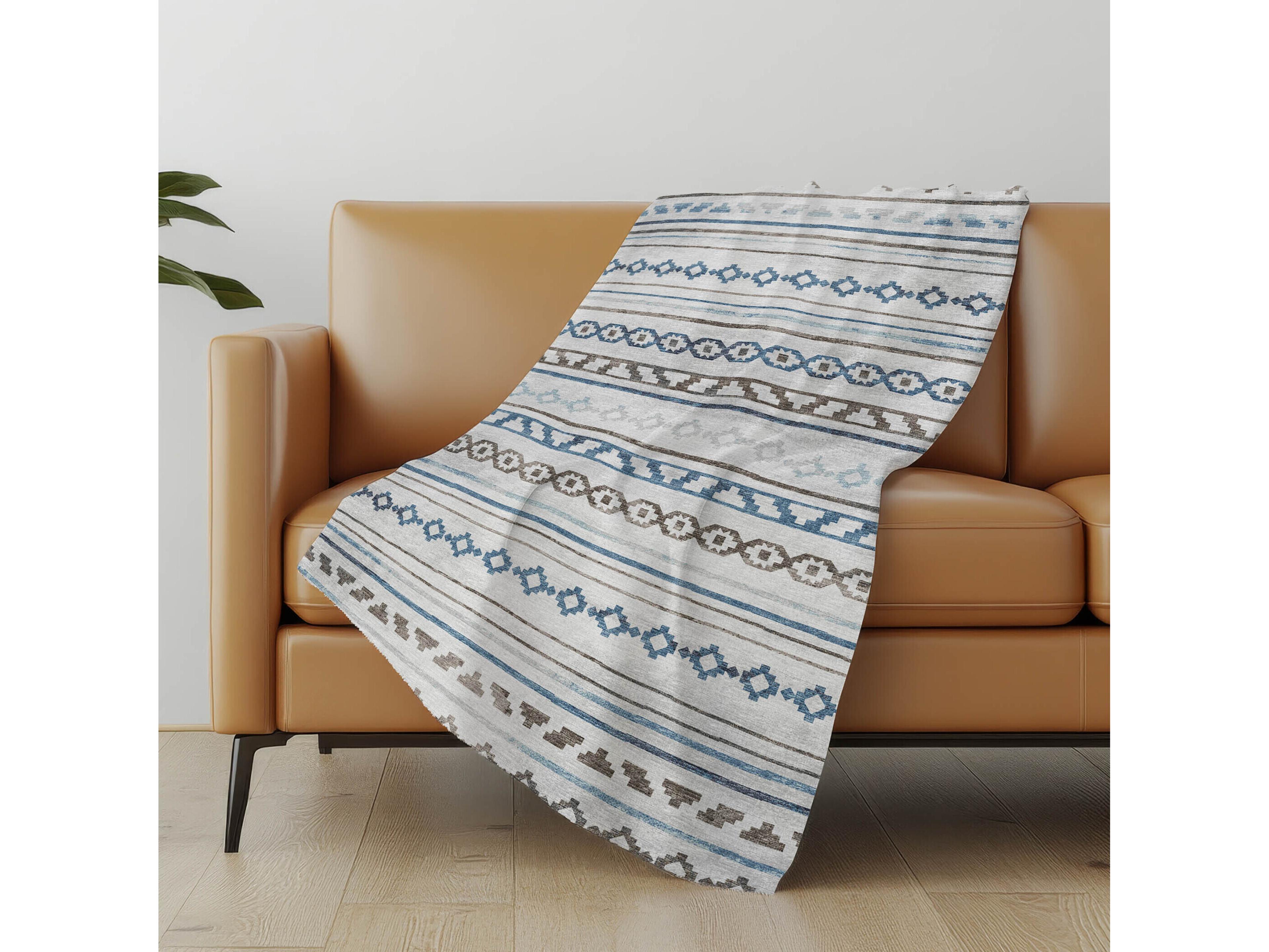 Dalyn Sherpa Gray Polyester Throw
