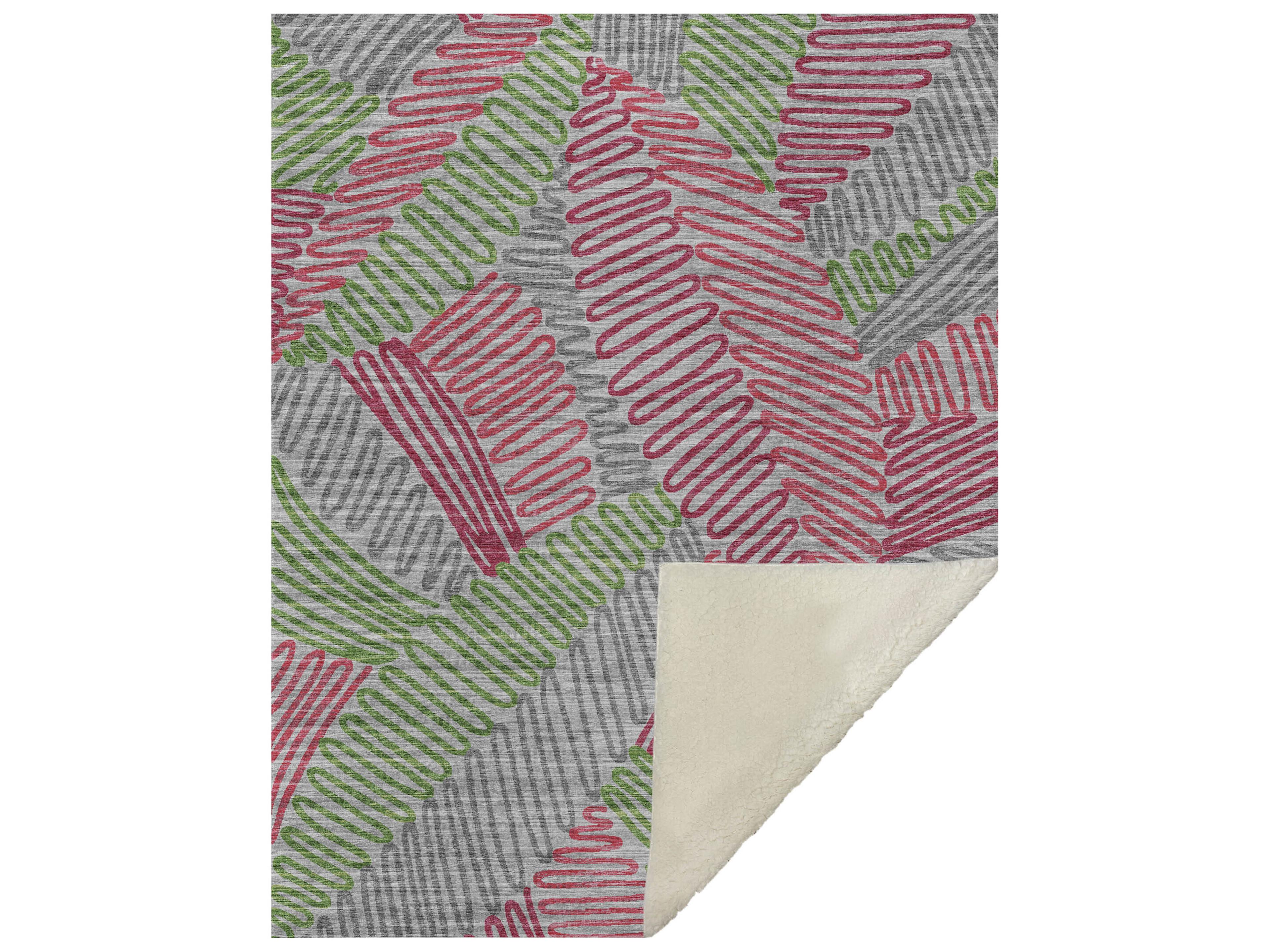 Sherpa Pink Polyester Throw