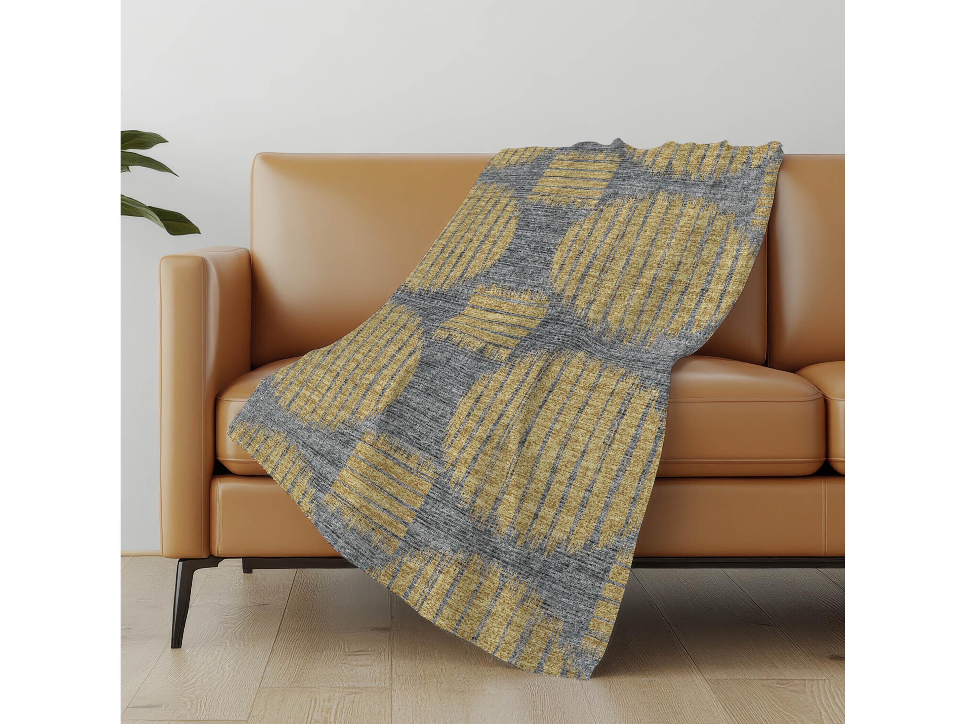 Dalyn Sherpa Yellow Polyester Throw