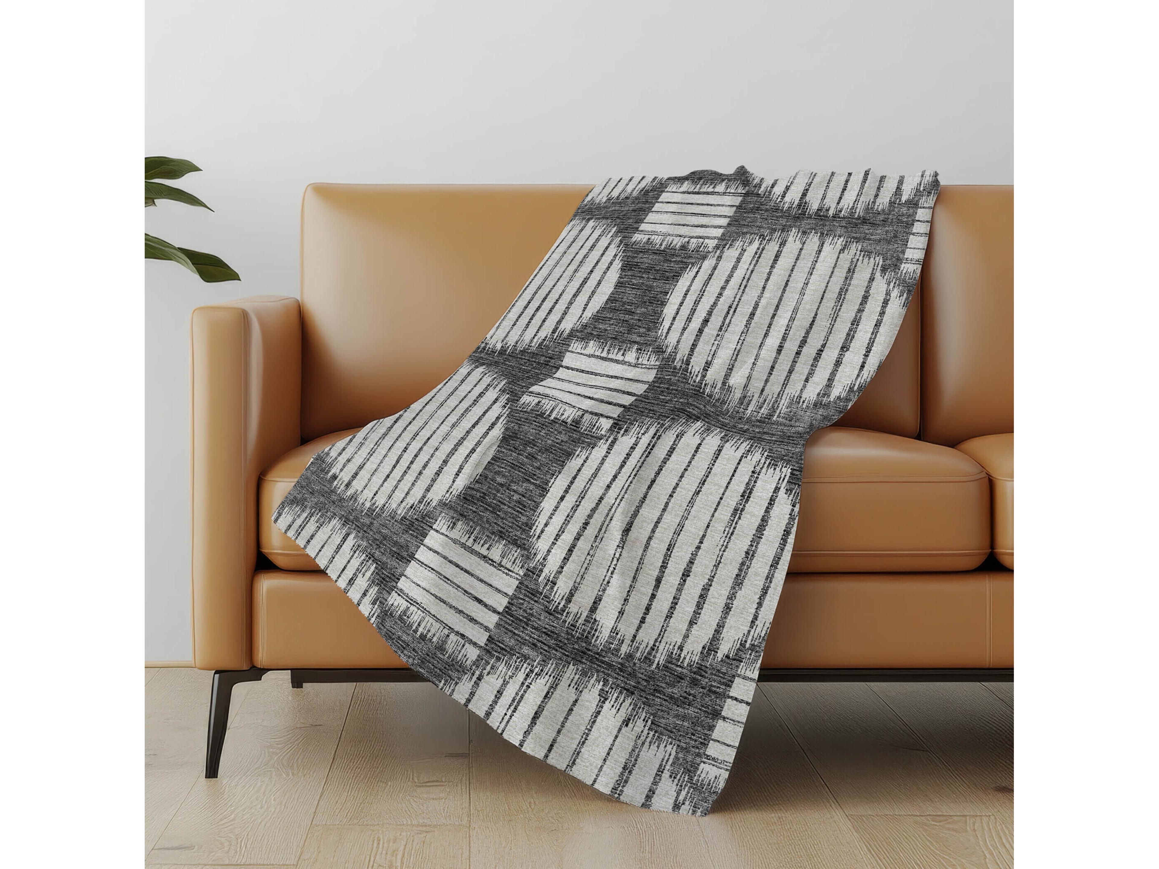 Dalyn Sherpa Gray Polyester Throw