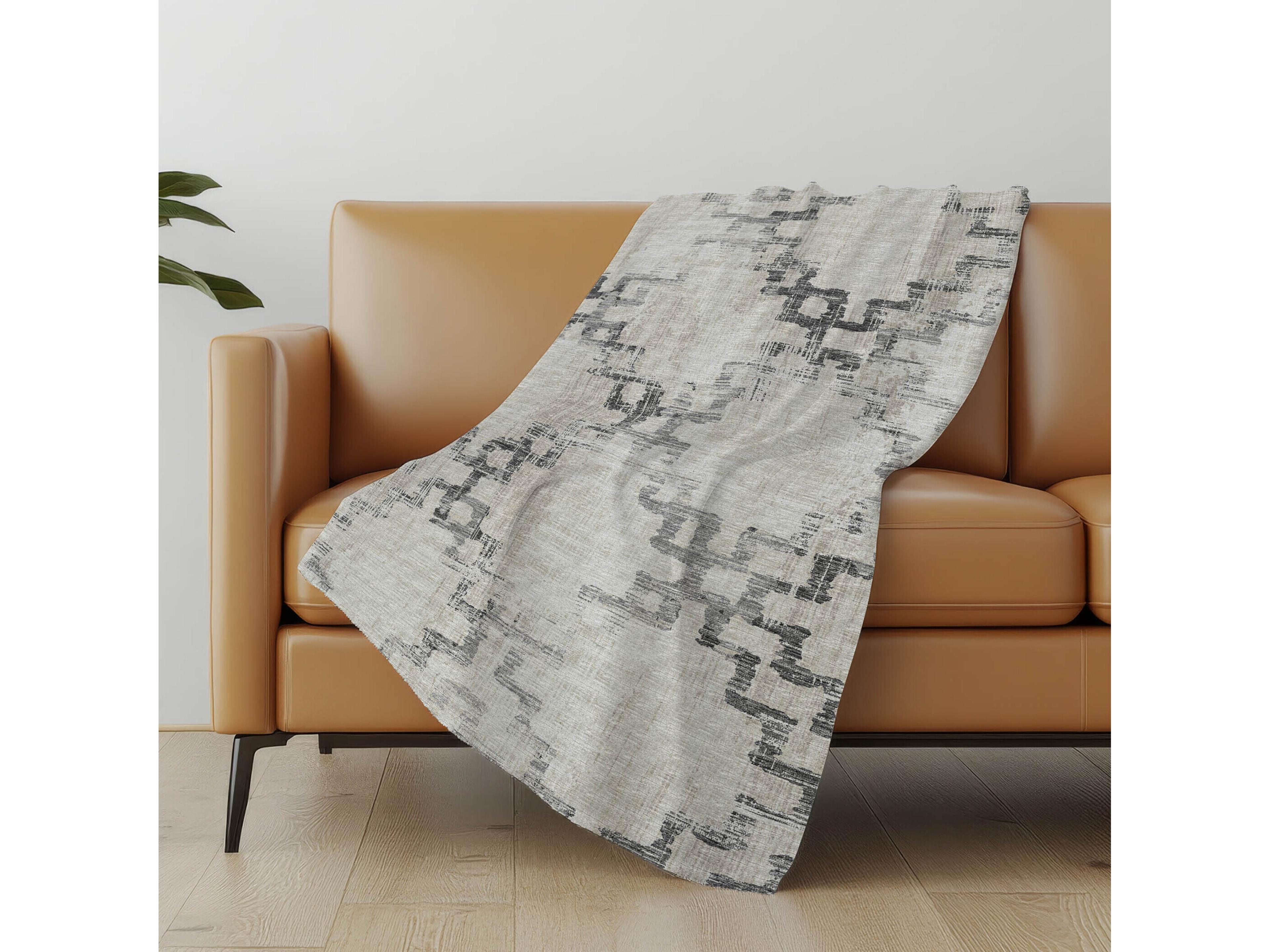 Dalyn Sherpa Neutral Polyester Throw