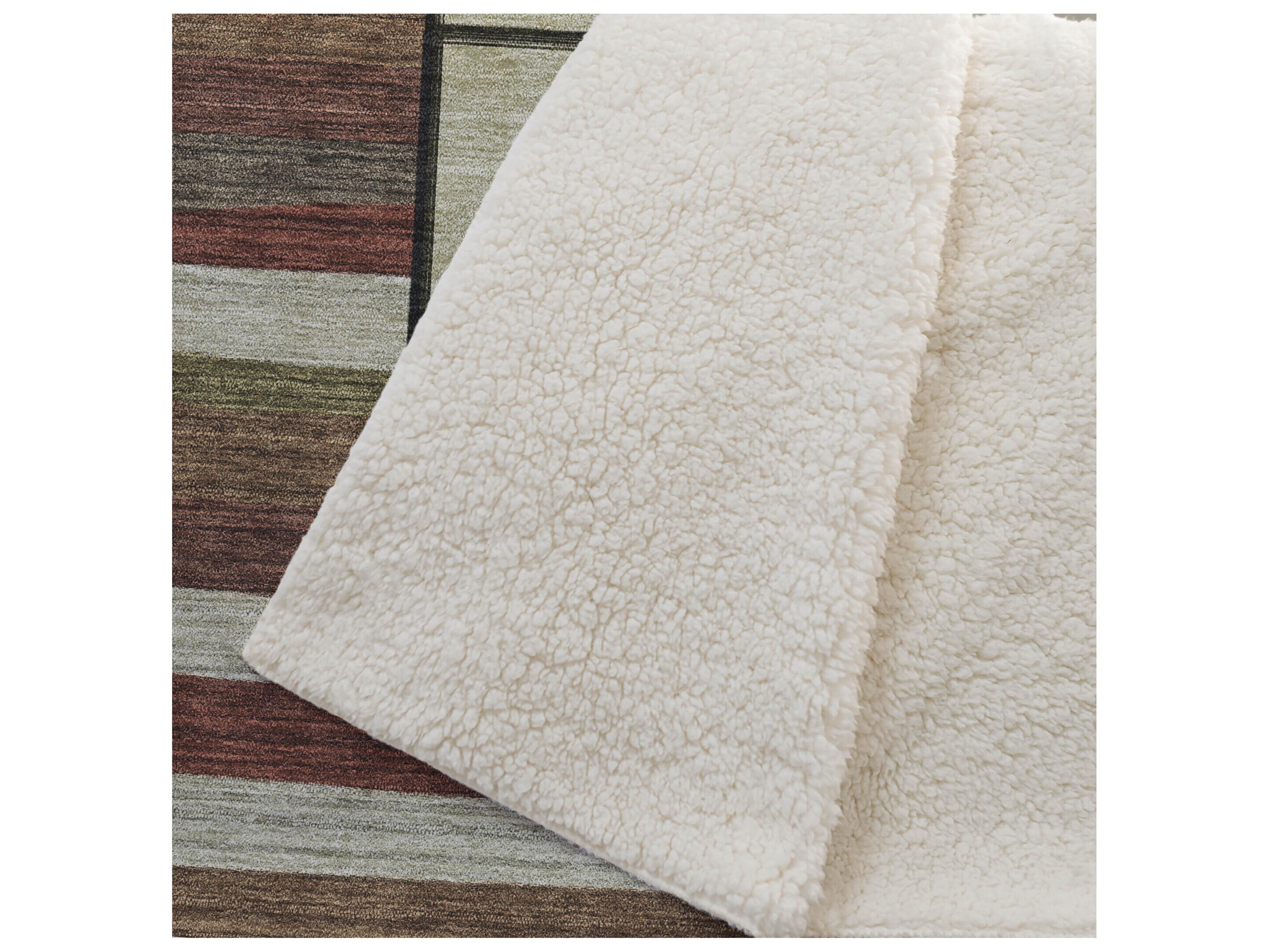 Dalyn Sherpa Red Polyester Throw