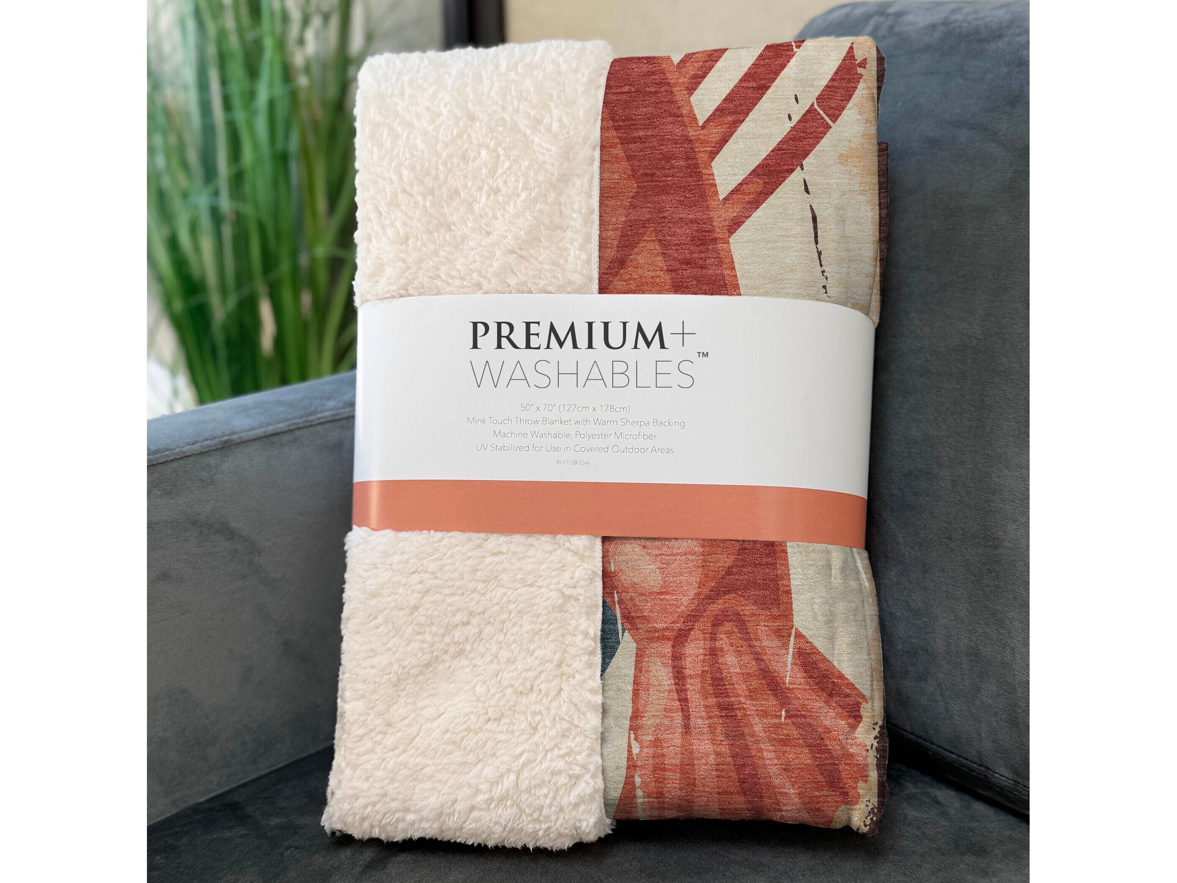 Dalyn Sherpa Beige Polyester Throw