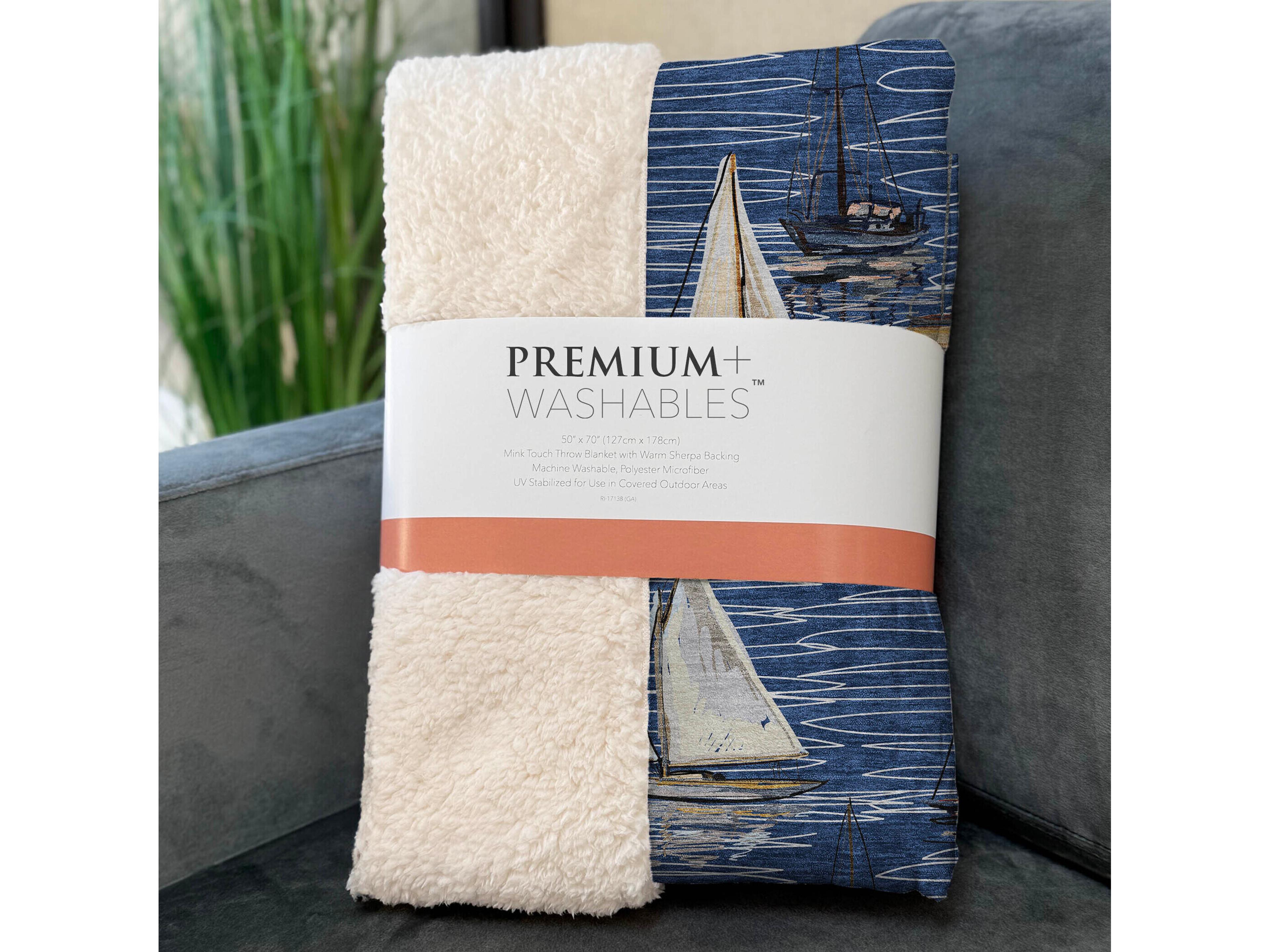 Dalyn Sherpa Blue Polyester Throw