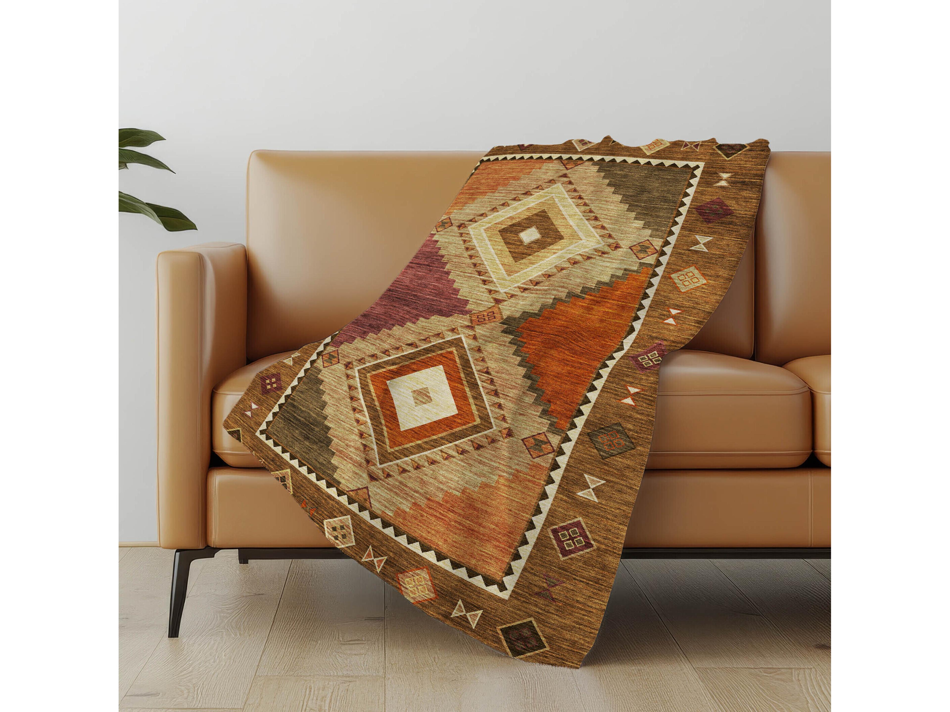 Dalyn Sherpa Brown Polyester Throw