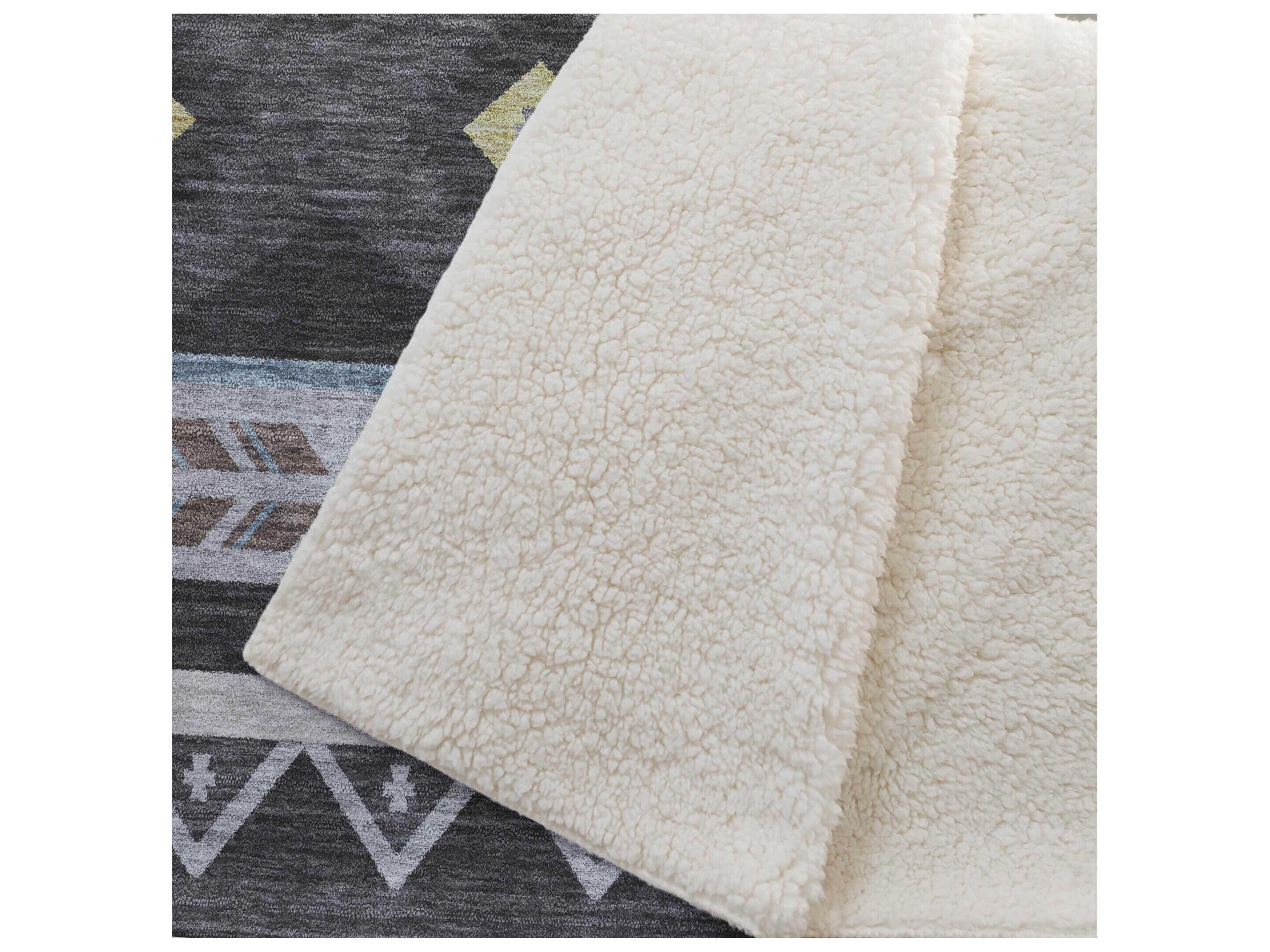 Dalyn Sherpa Black Polyester Throw