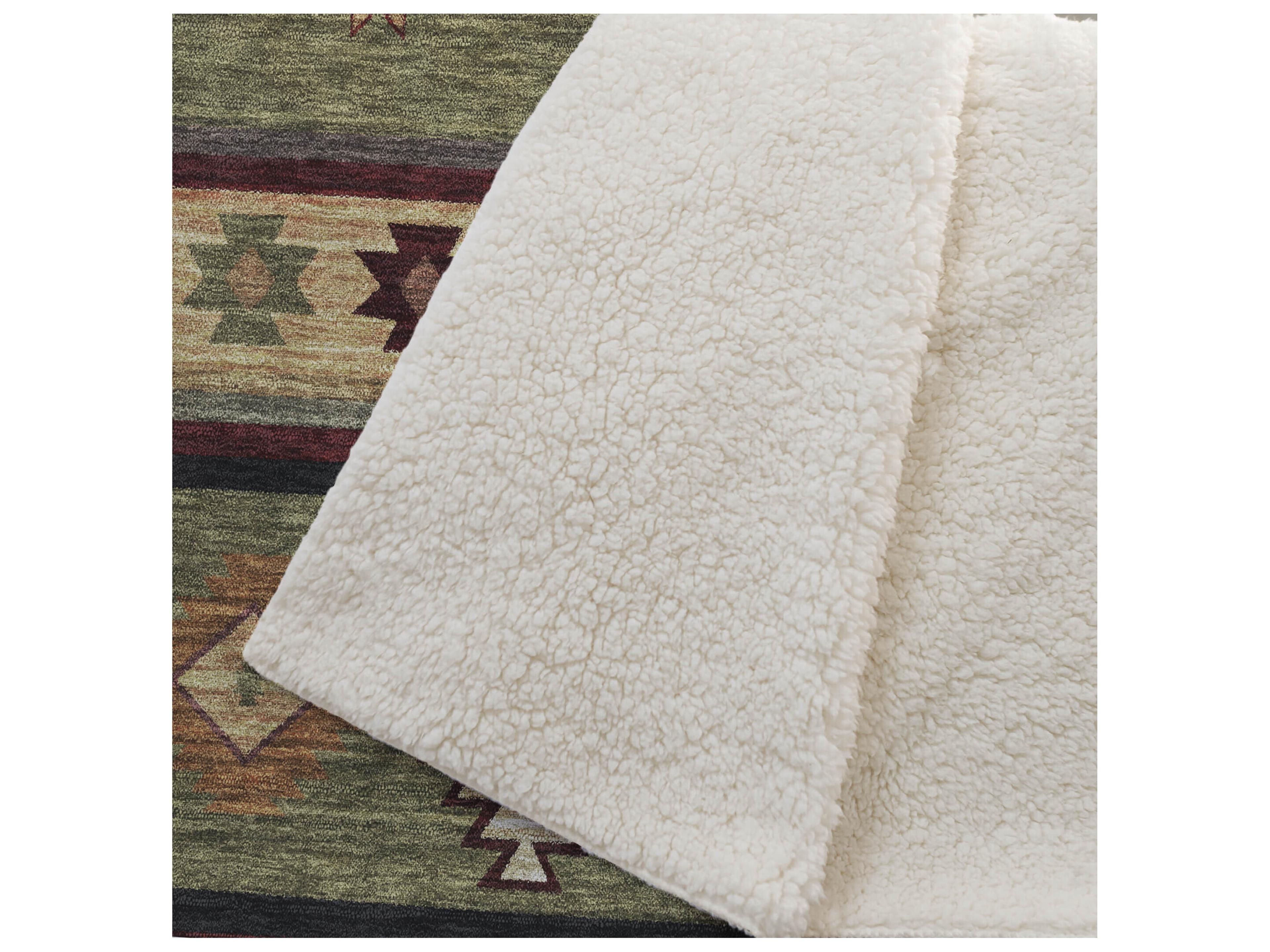 Dalyn Sherpa Green Polyester Throw