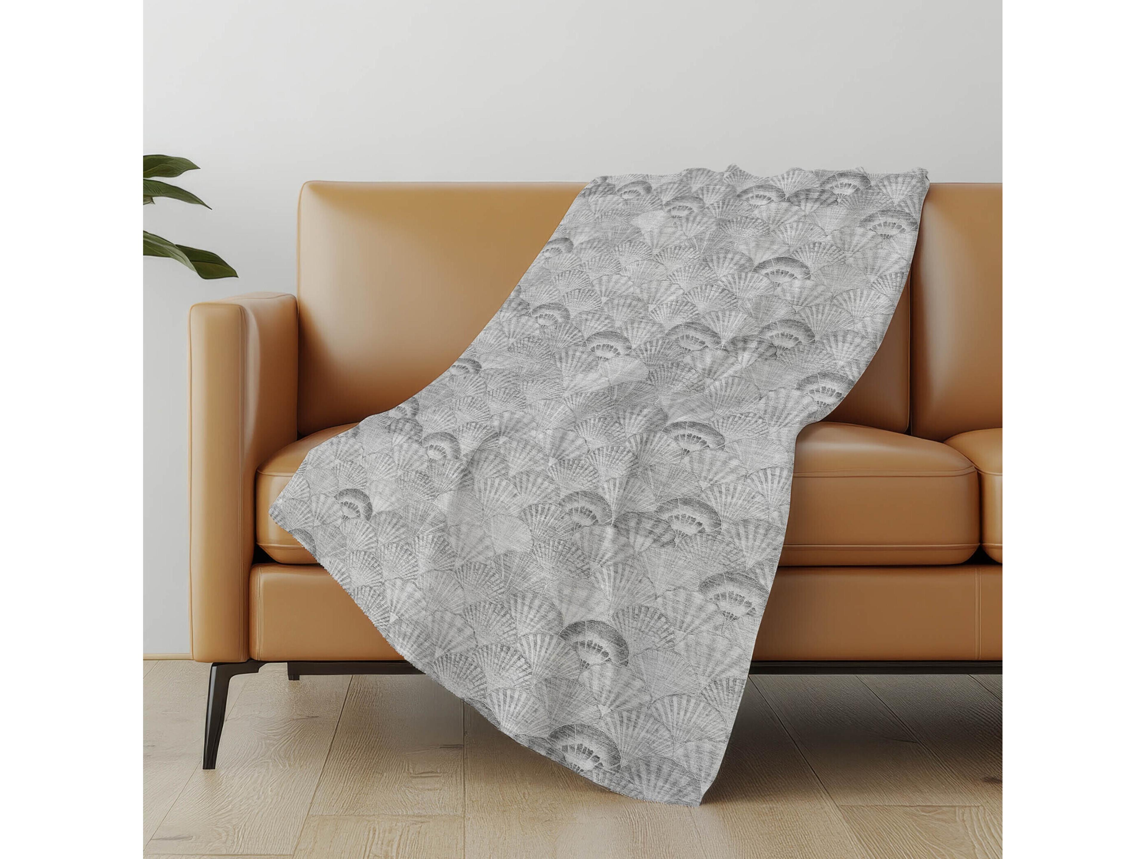 Dalyn Sherpa Gray Polyester Throw