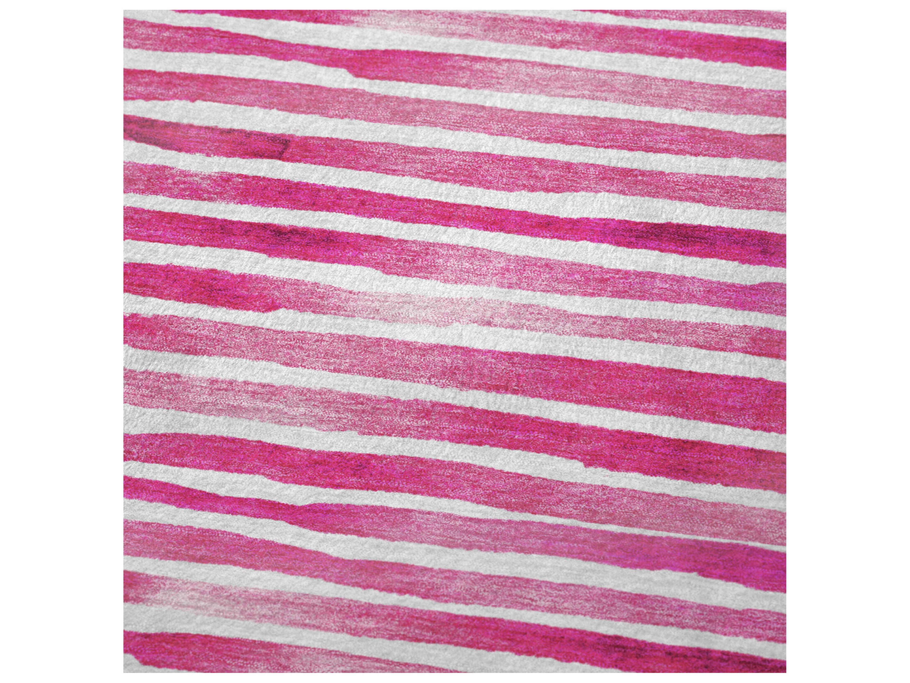 Dalyn Sherpa Pink Polyester Throw