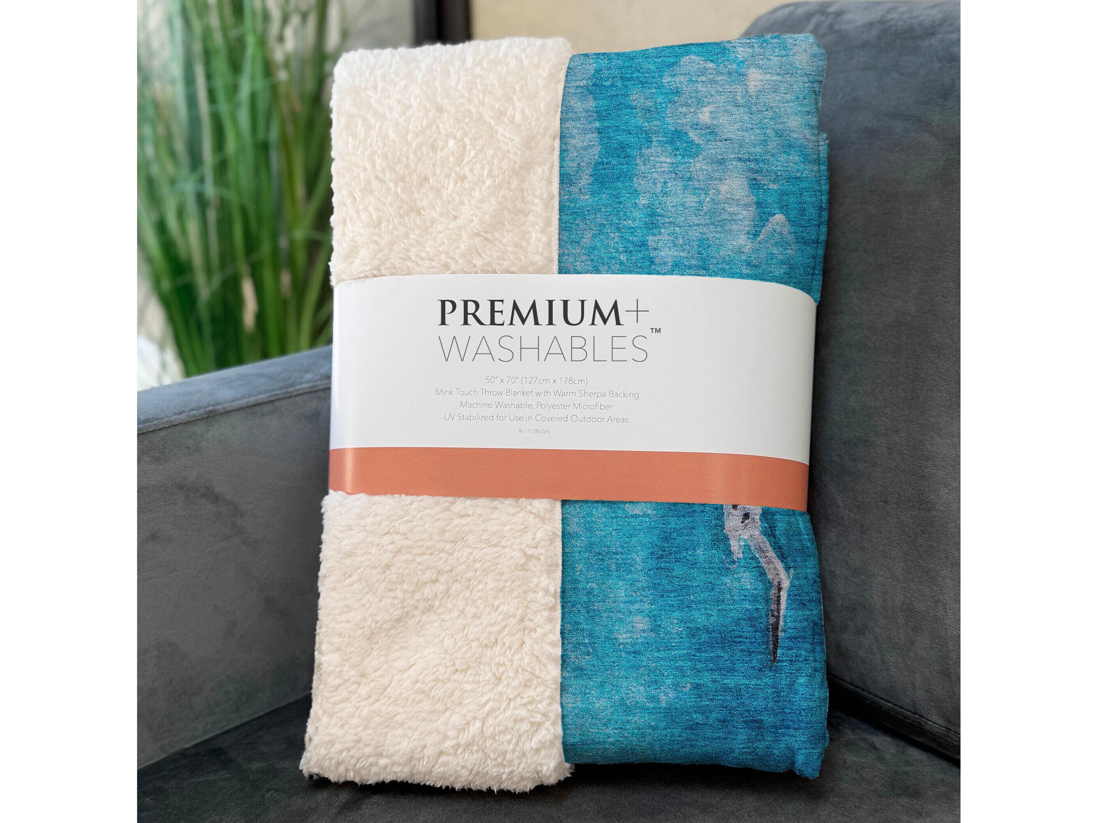 Dalyn Sherpa Blue Polyester Throw