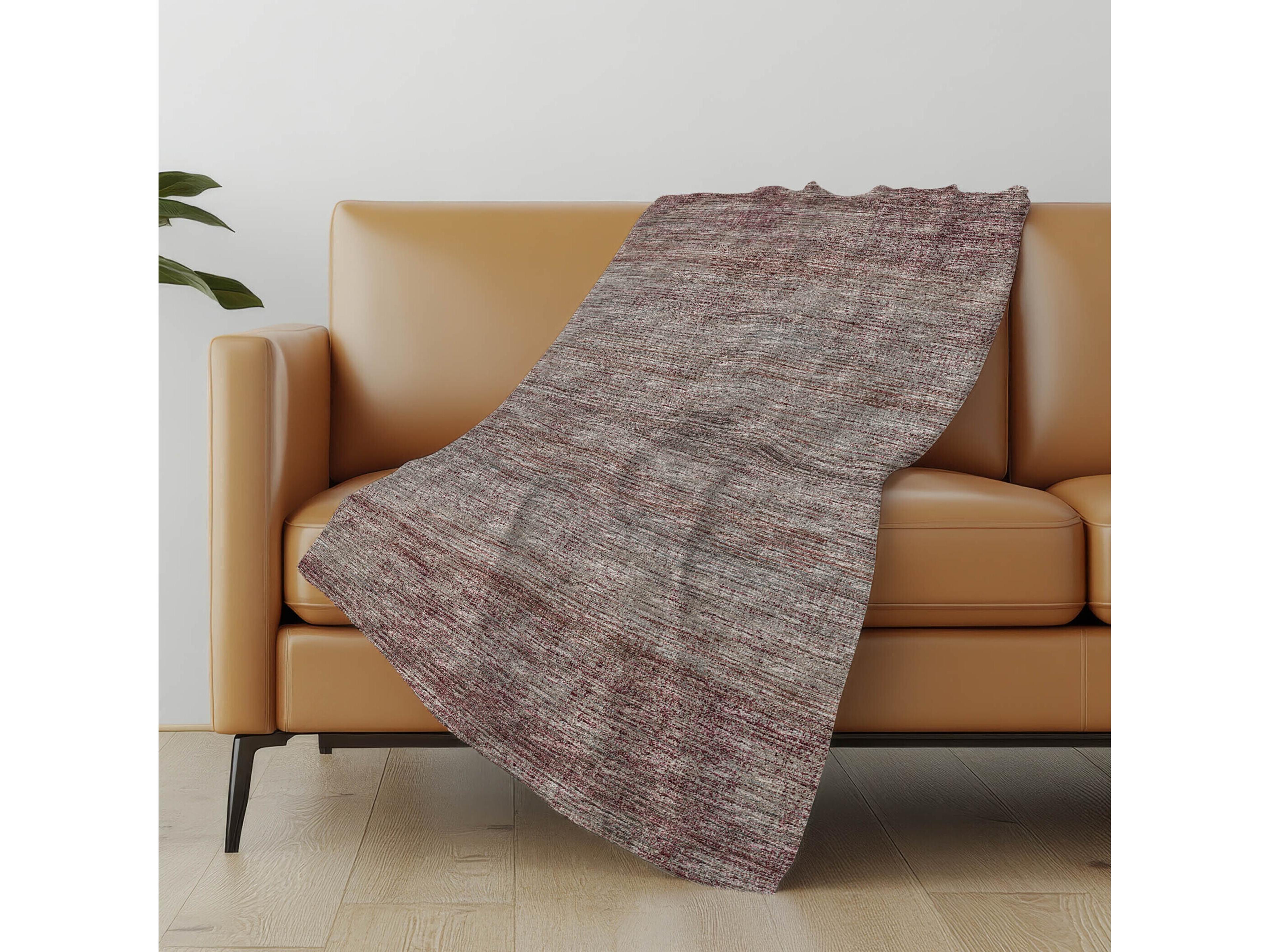Dalyn Sherpa Red Polyester Throw