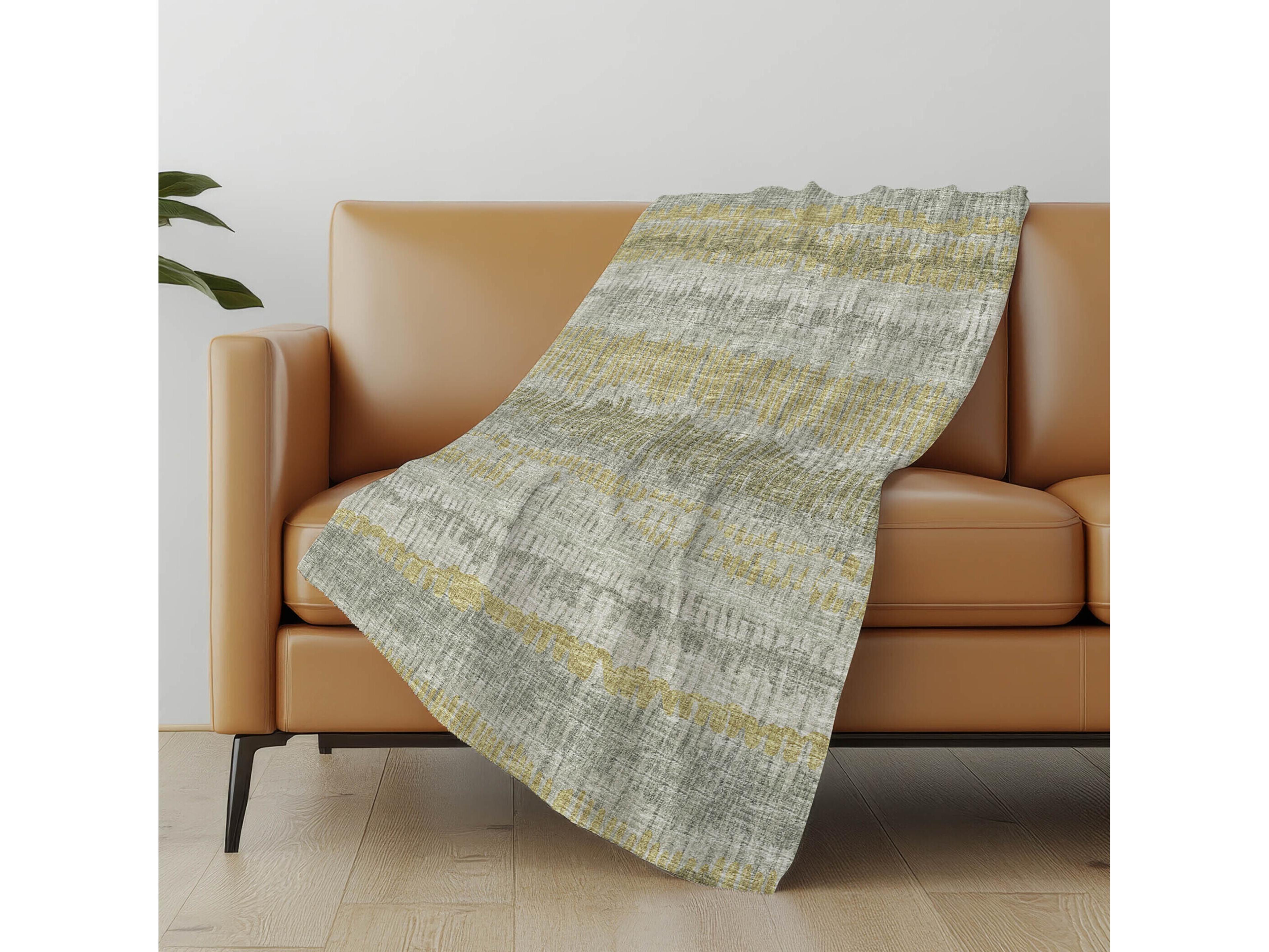 Dalyn Sherpa Taupe Polyester Throw