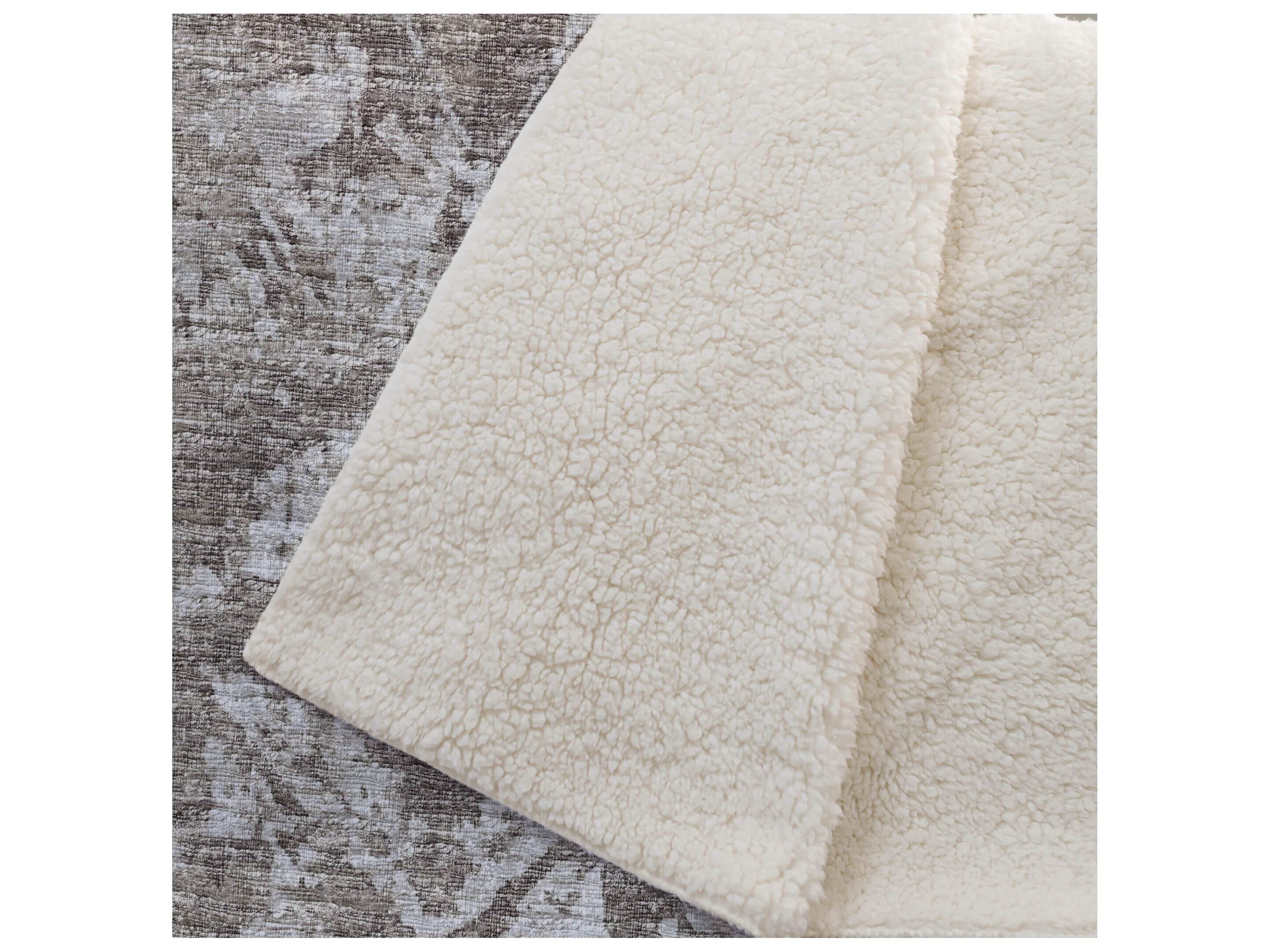 Dalyn Sherpa Brown Polyester Throw