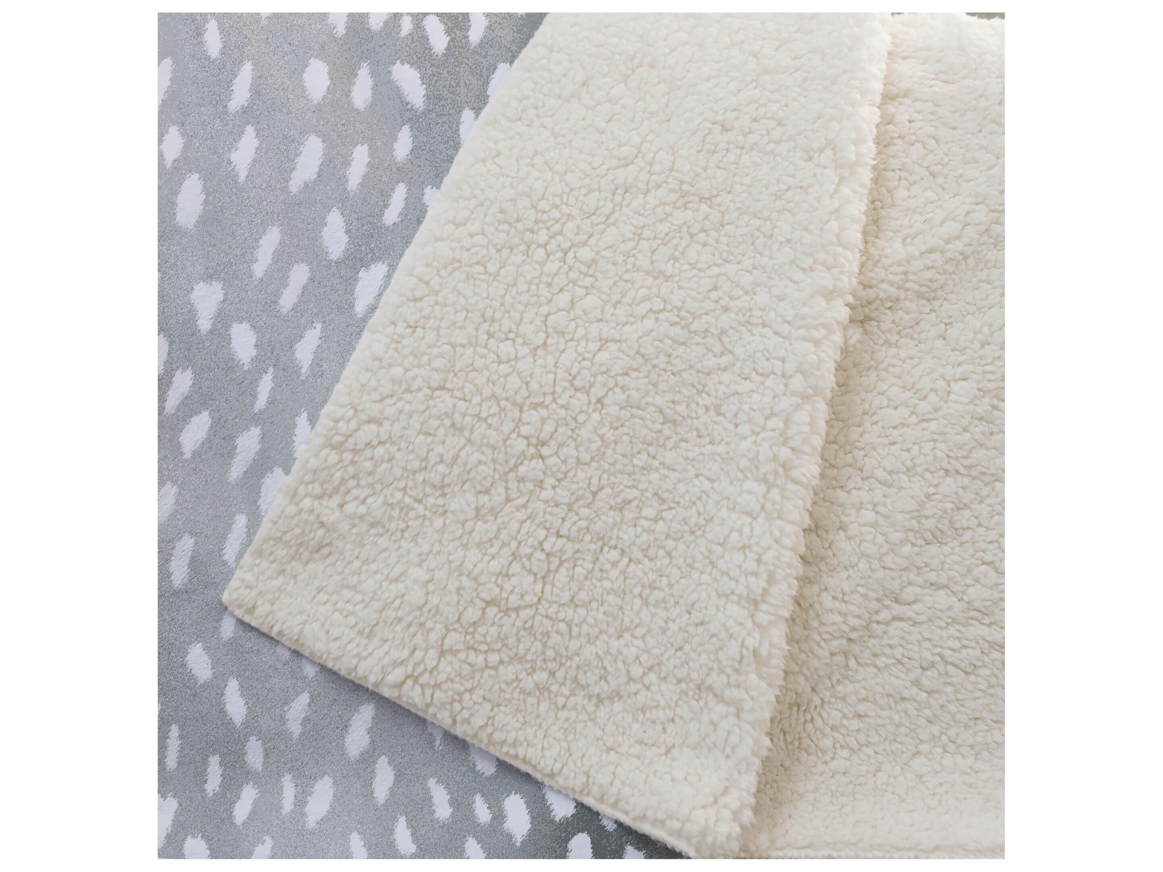 Dalyn Sherpa Gray Polyester Throw