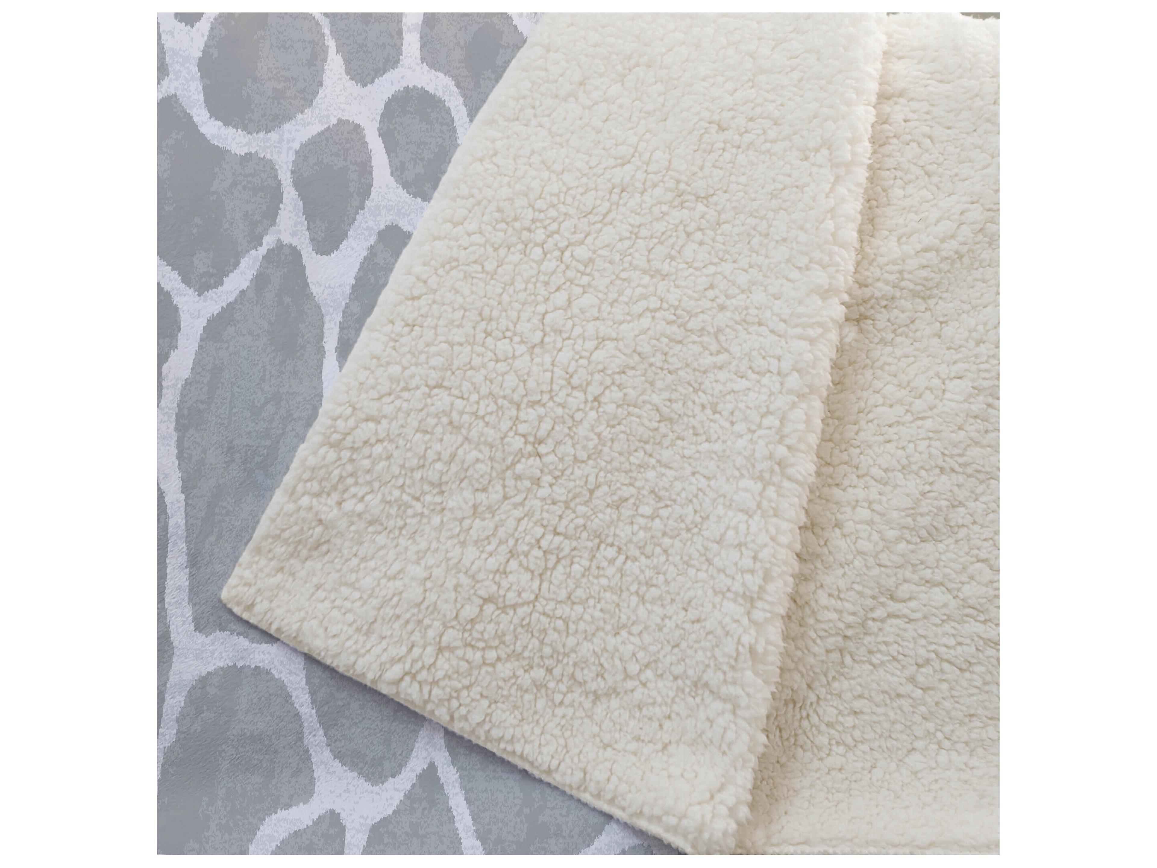 Dalyn Sherpa Gray Polyester Throw