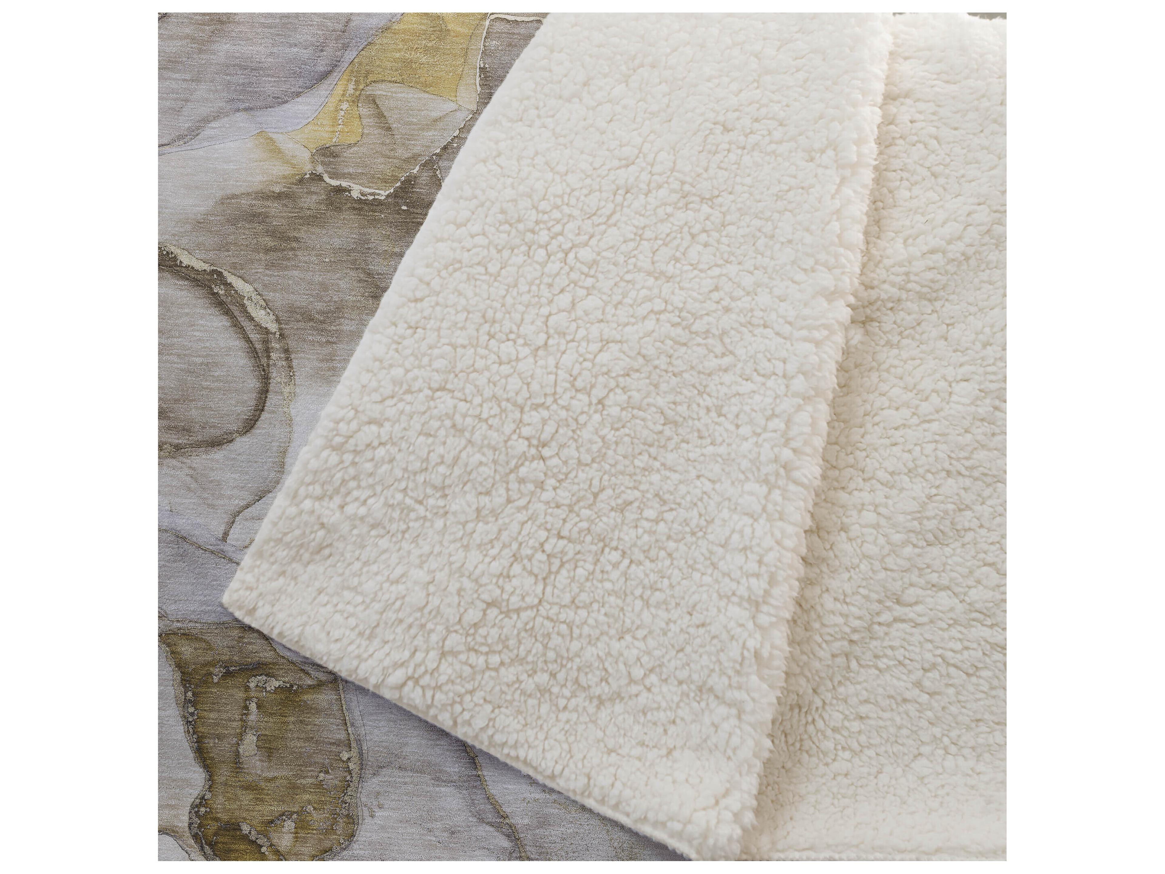 Dalyn Sherpa Brown Polyester Throw