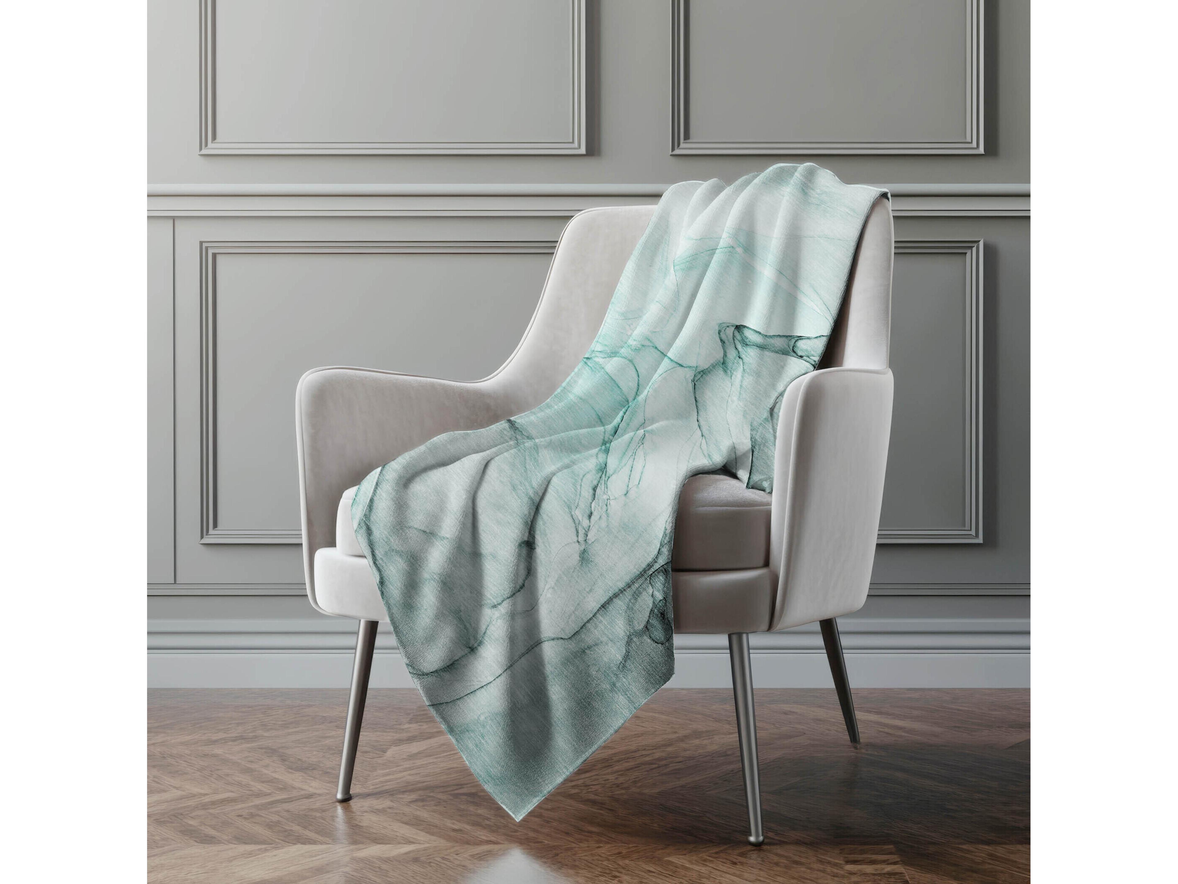 Dalyn Sherpa Teal Polyester Throw