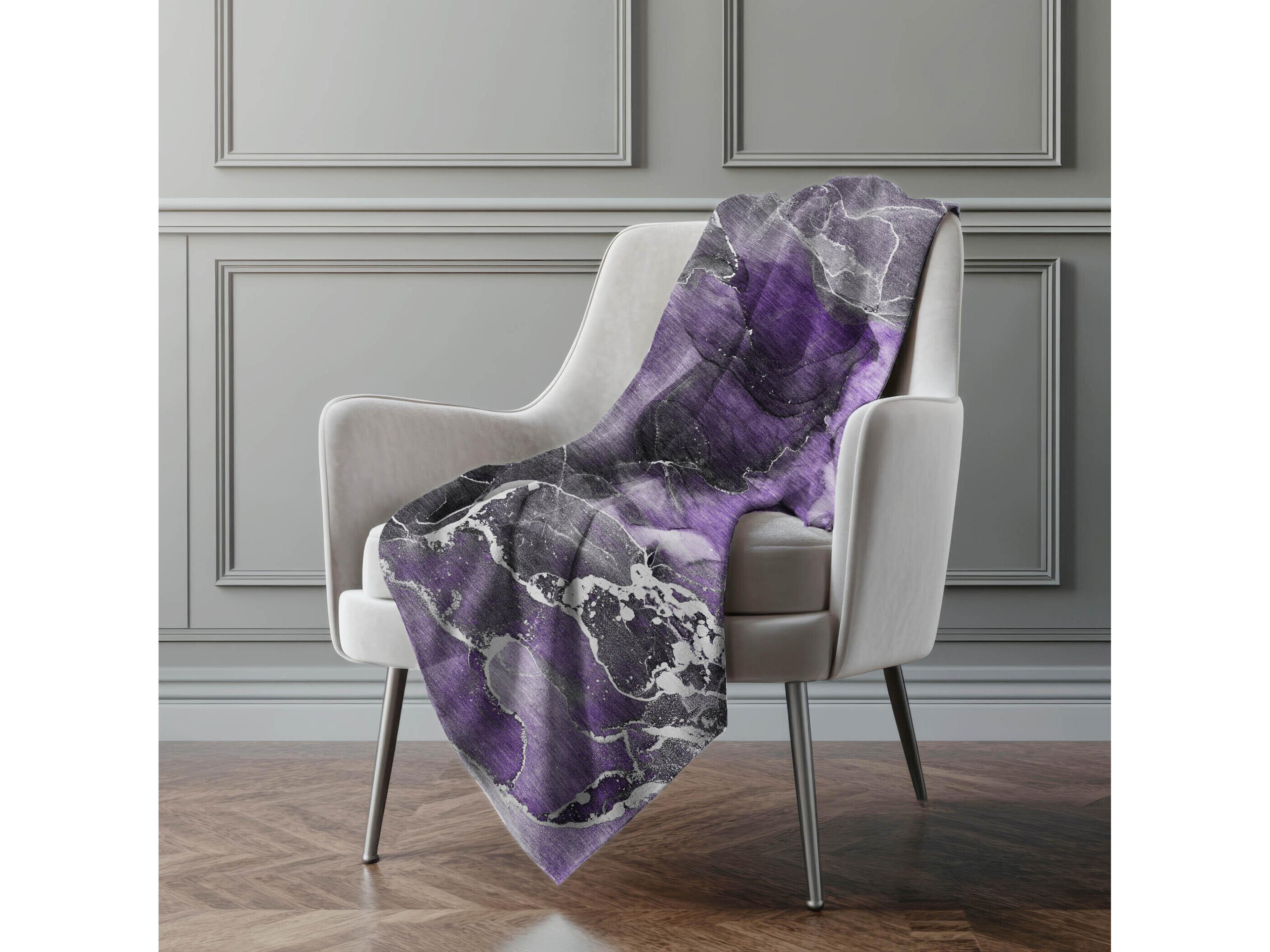 Dalyn Sherpa Purple Polyester Throw