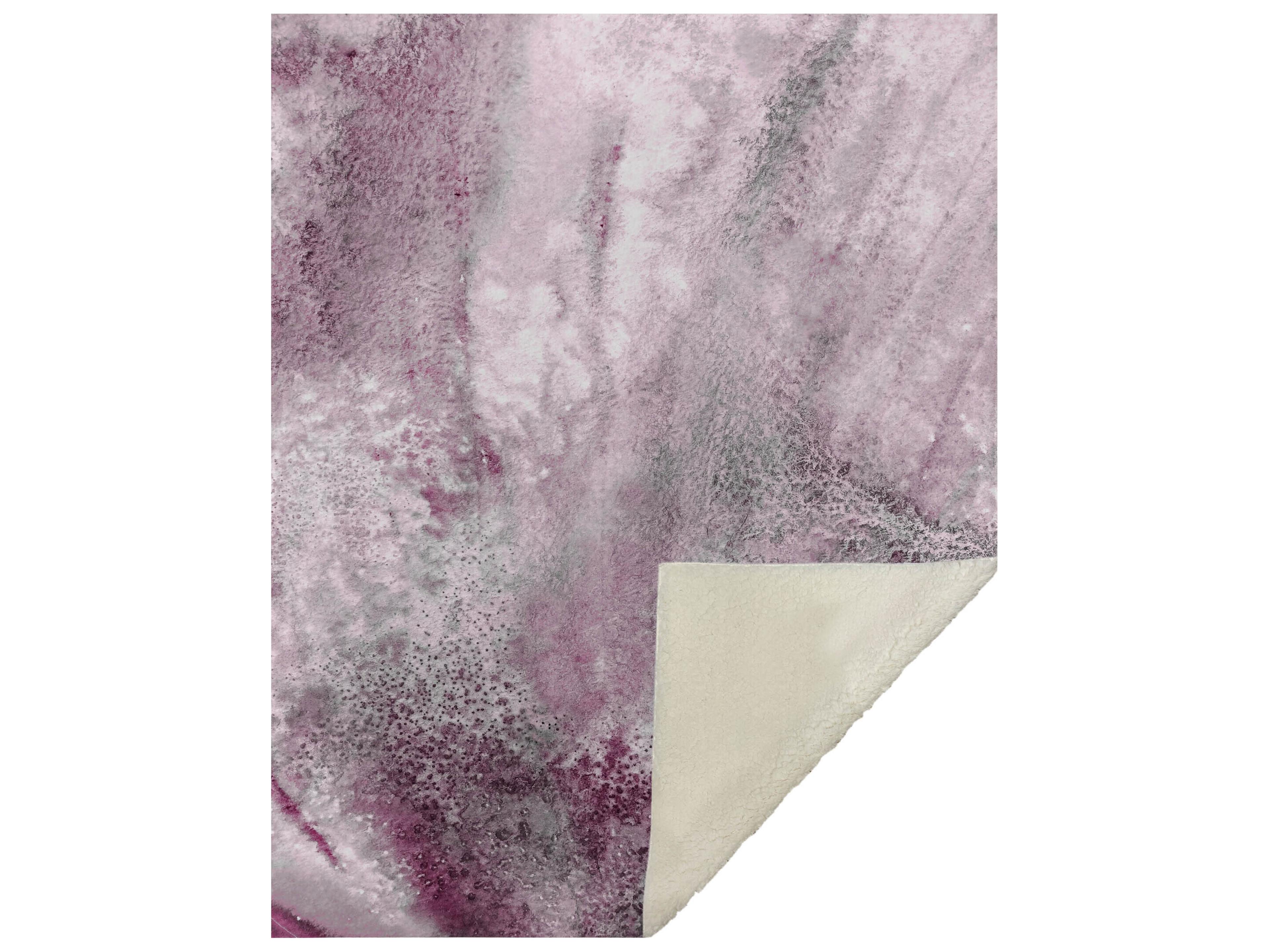 Dalyn Sherpa Pink Polyester Throw