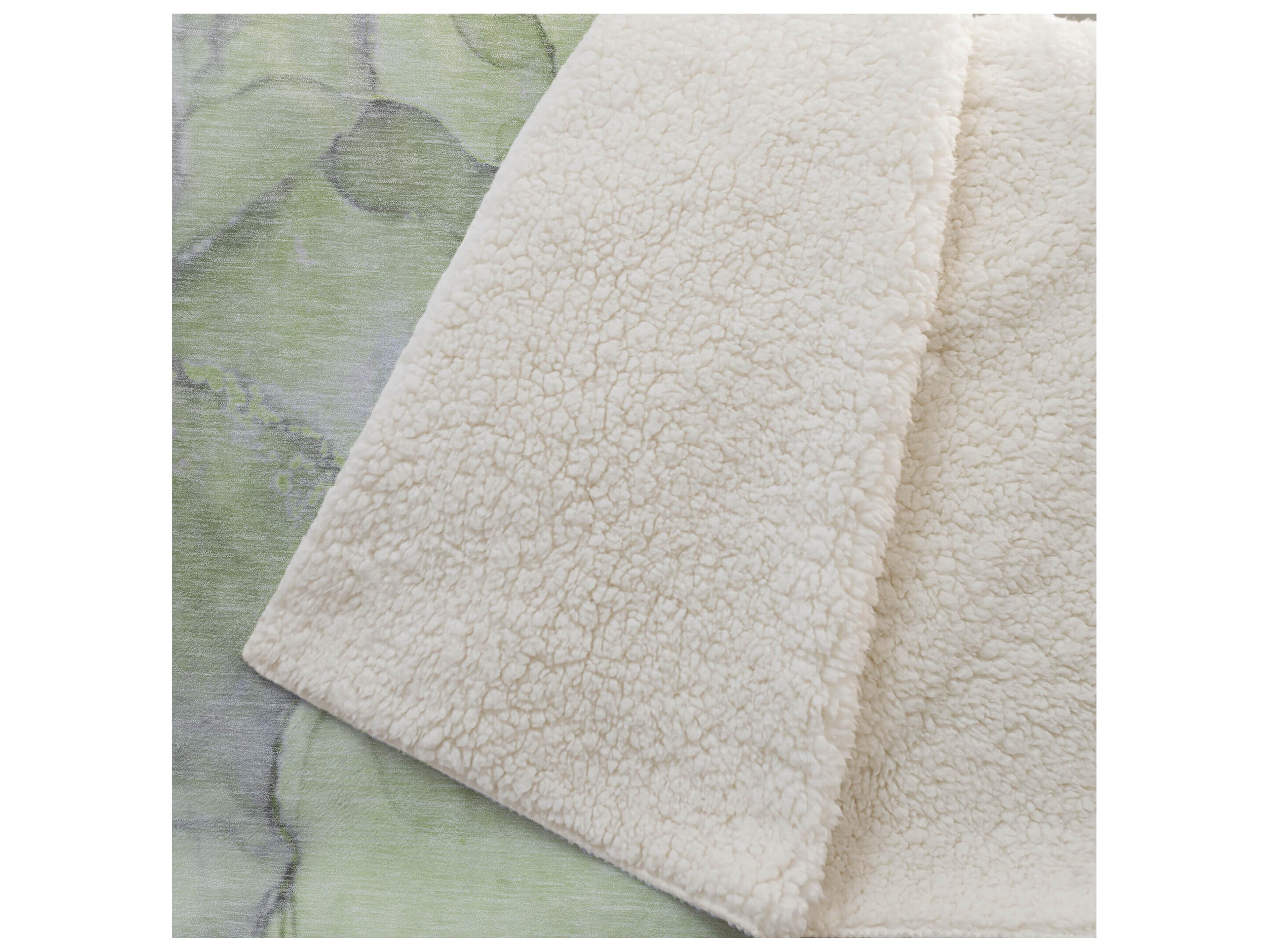 Dalyn Sherpa Green Polyester Throw