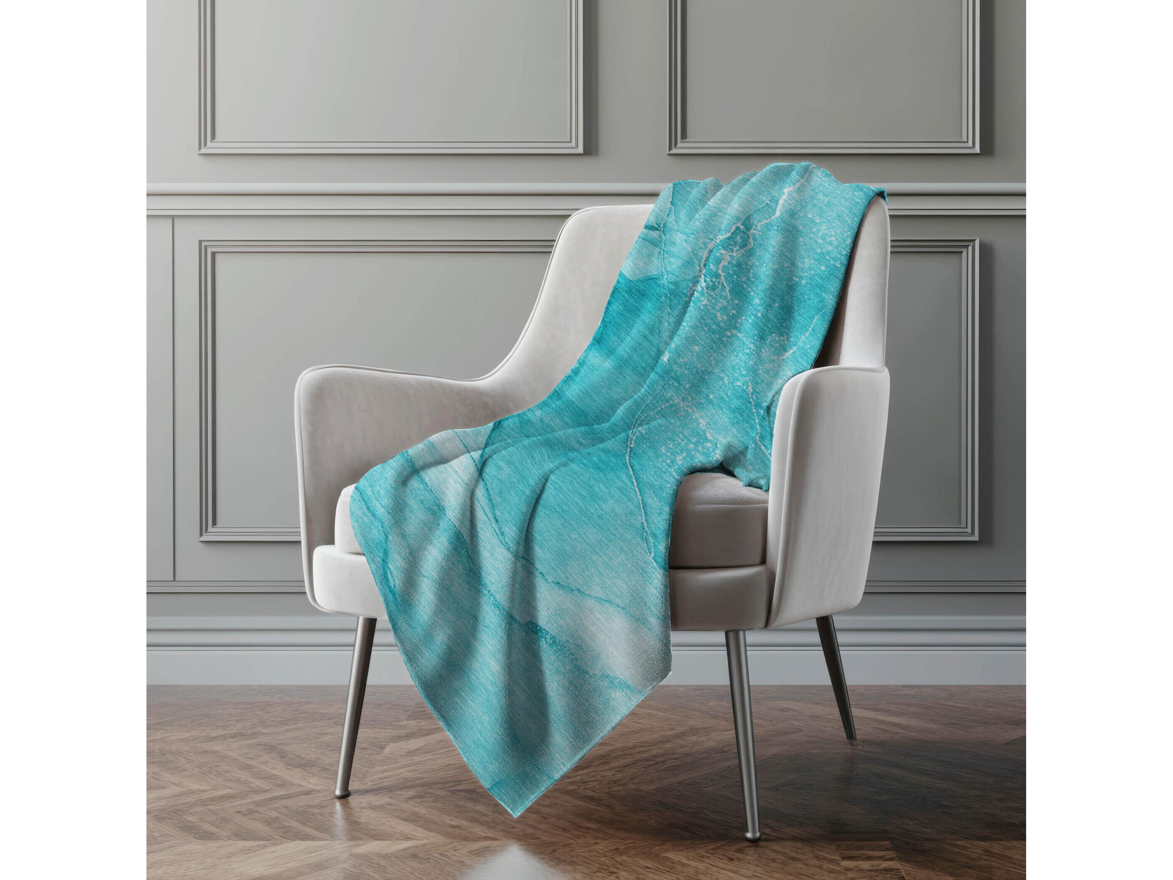 Dalyn Sherpa Teal Polyester Throw
