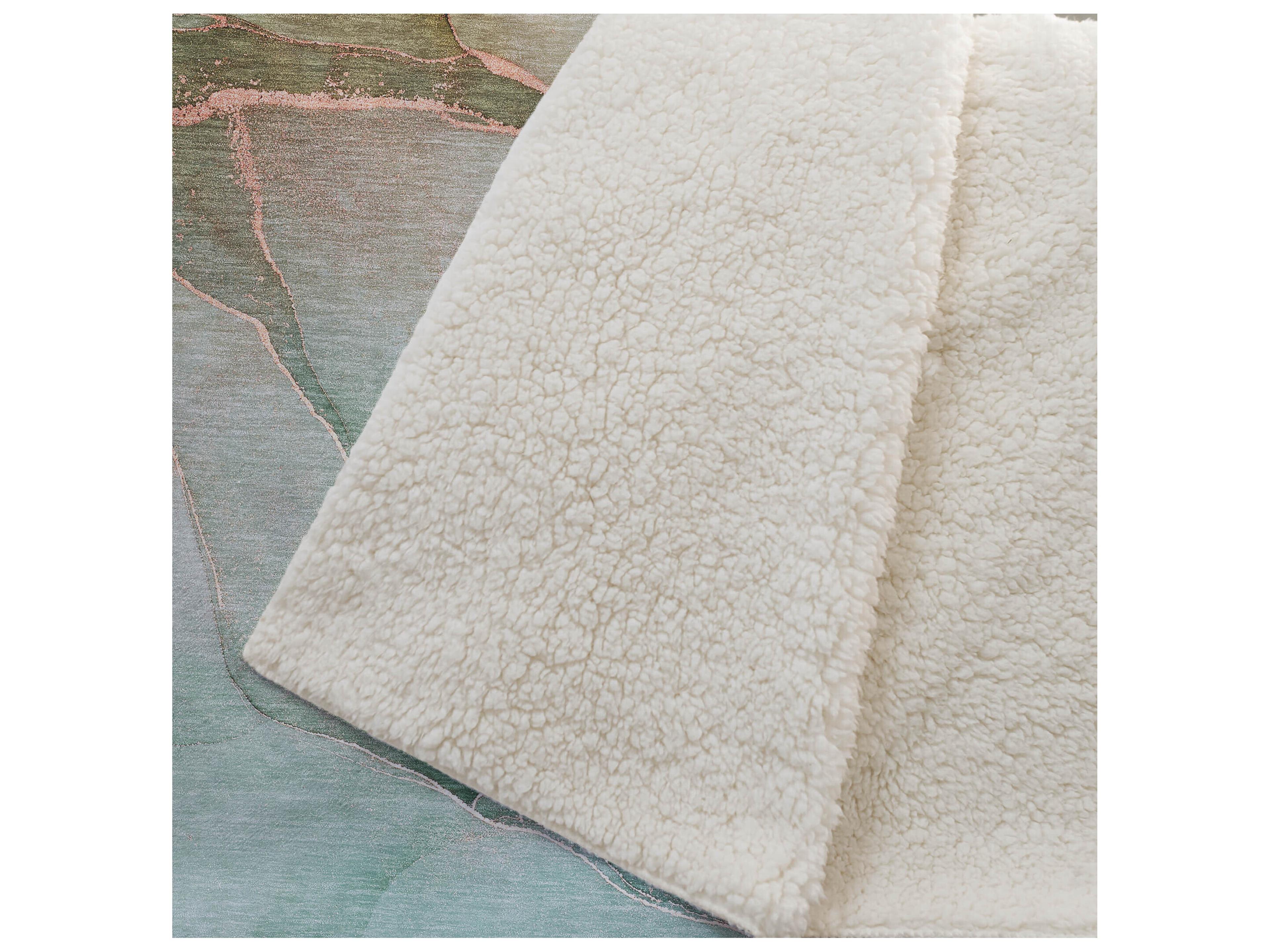 Dalyn Sherpa Teal Polyester Throw