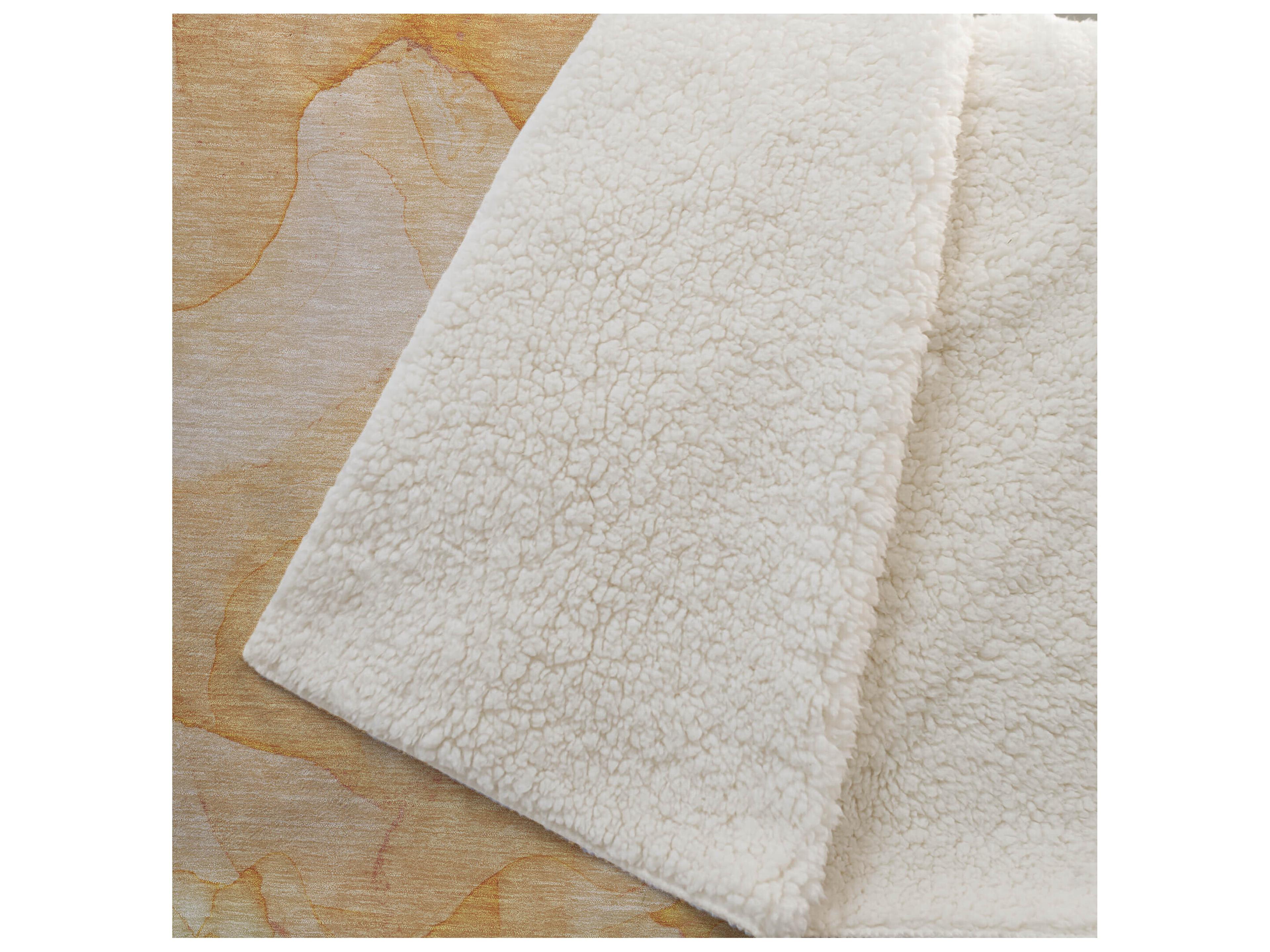 Dalyn Sherpa Orange Polyester Throw