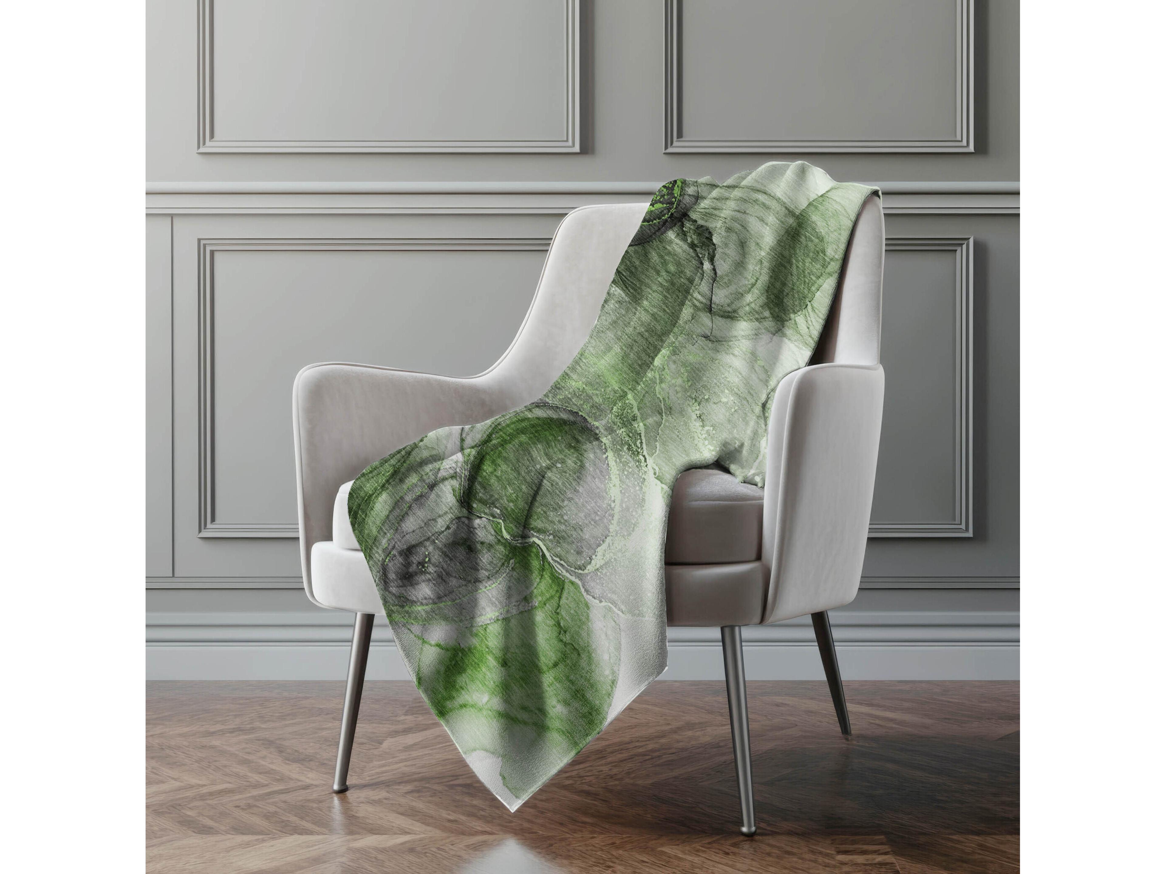 Dalyn Sherpa Green Polyester Throw