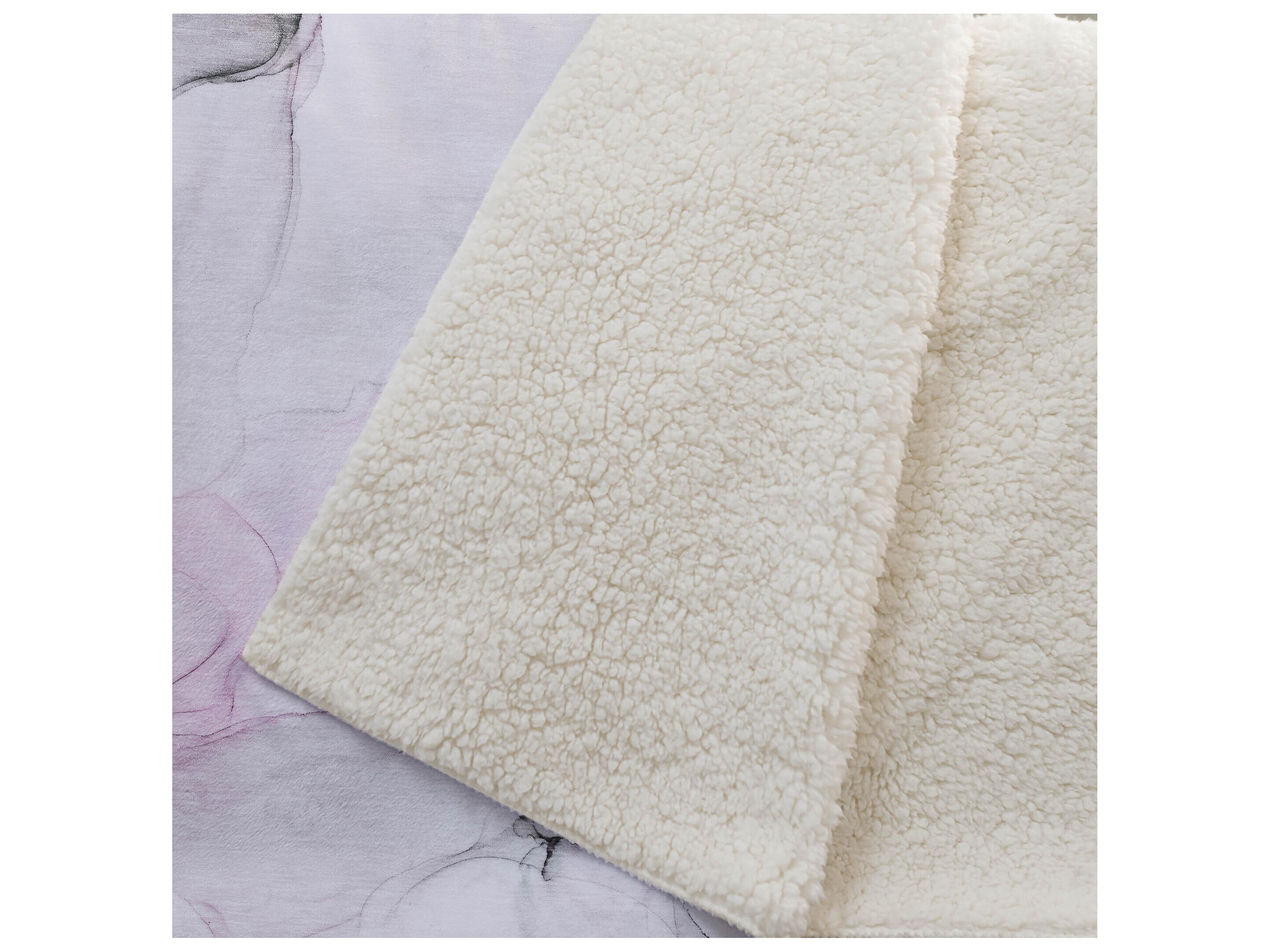 Dalyn Sherpa Pink Polyester Throw