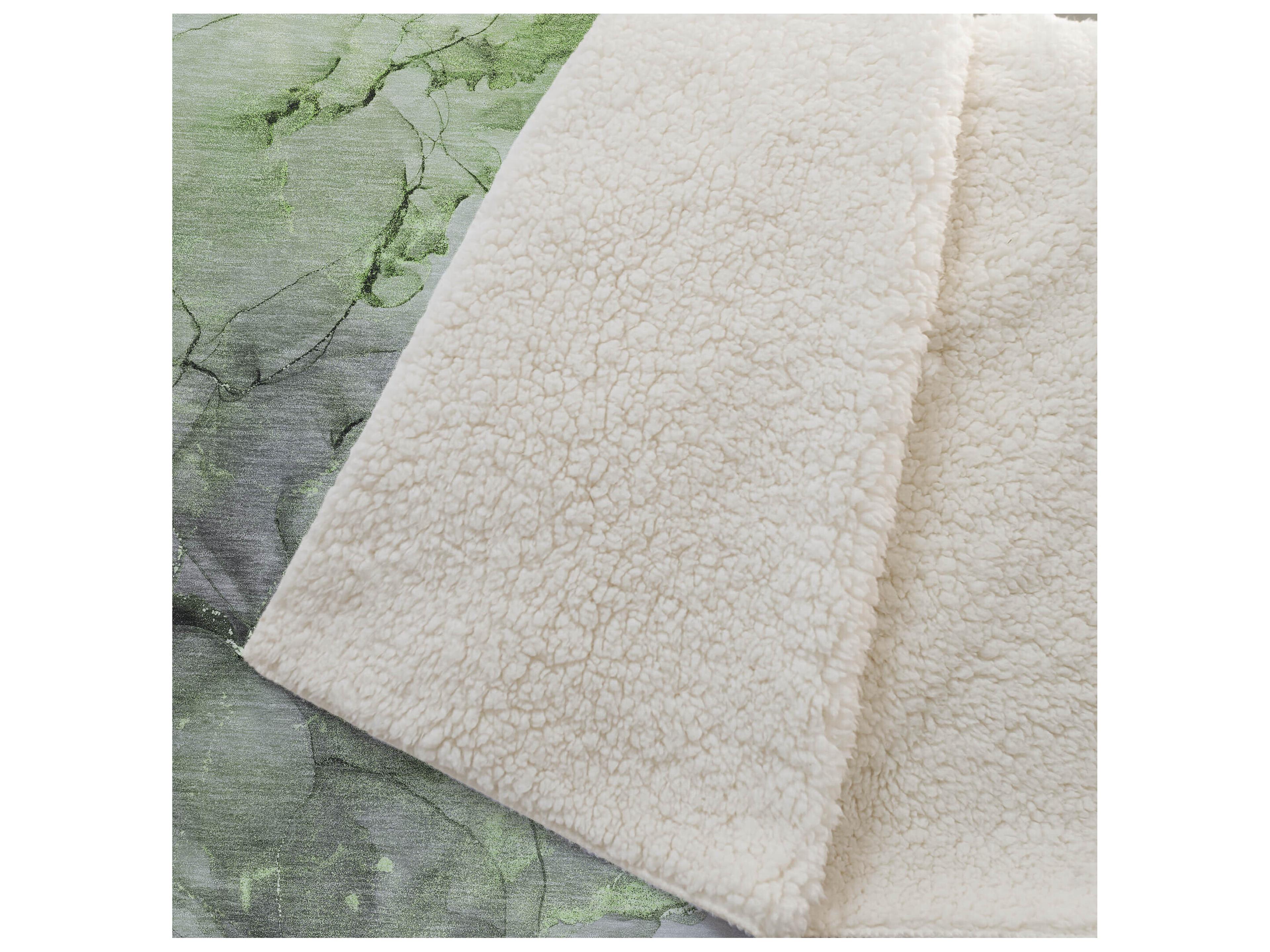 Dalyn Sherpa Green Polyester Throw