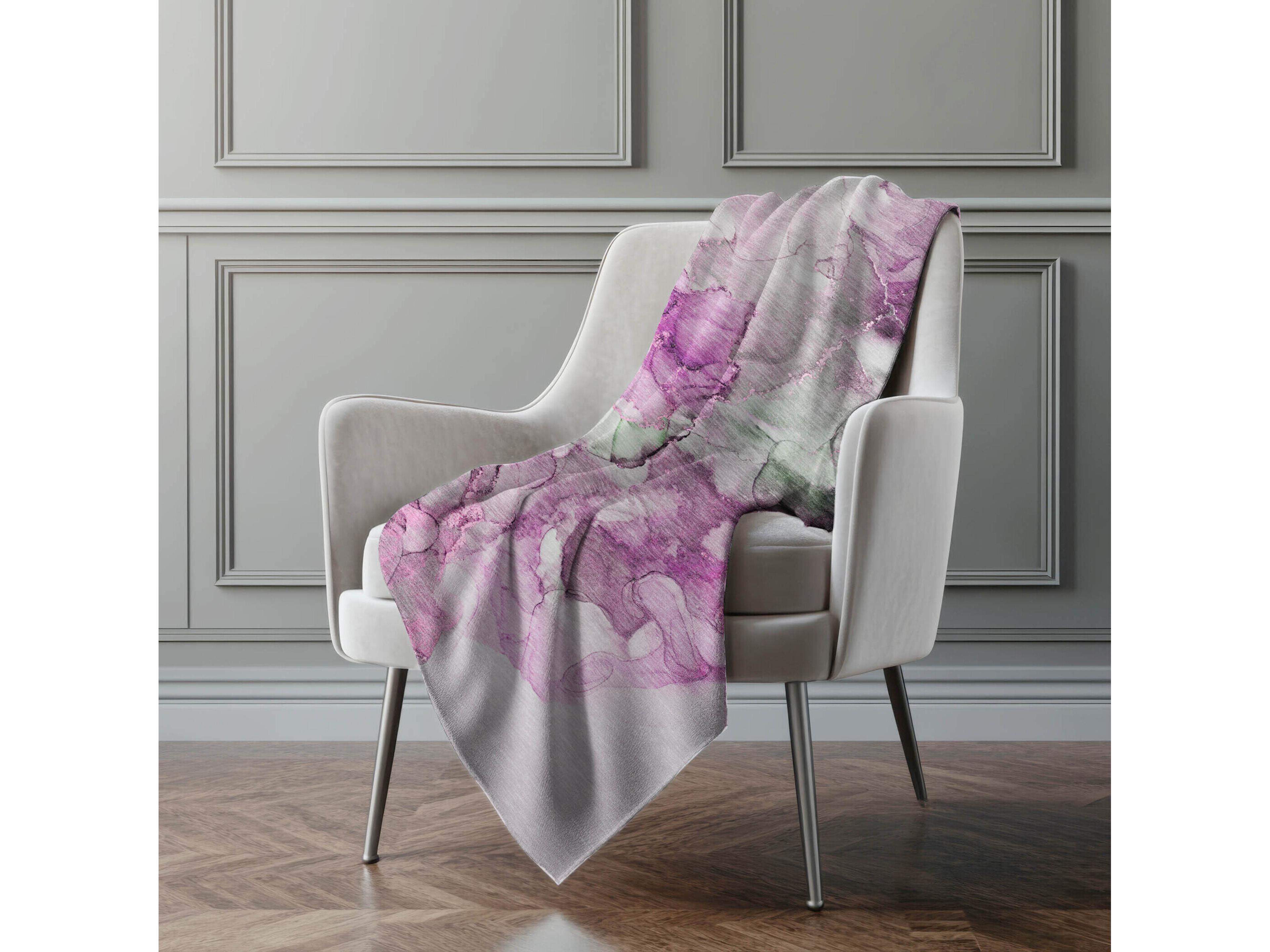 Dalyn Sherpa Pink Polyester Throw