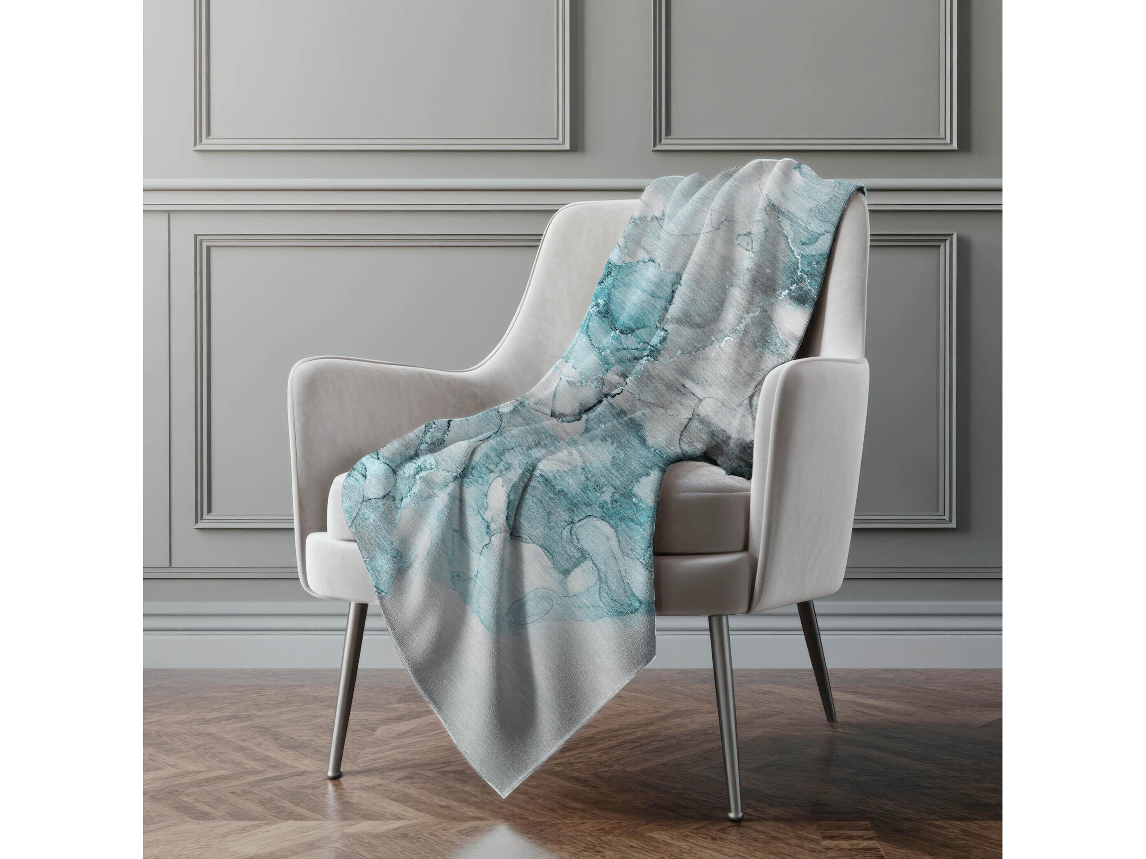 Dalyn Sherpa Teal Polyester Throw