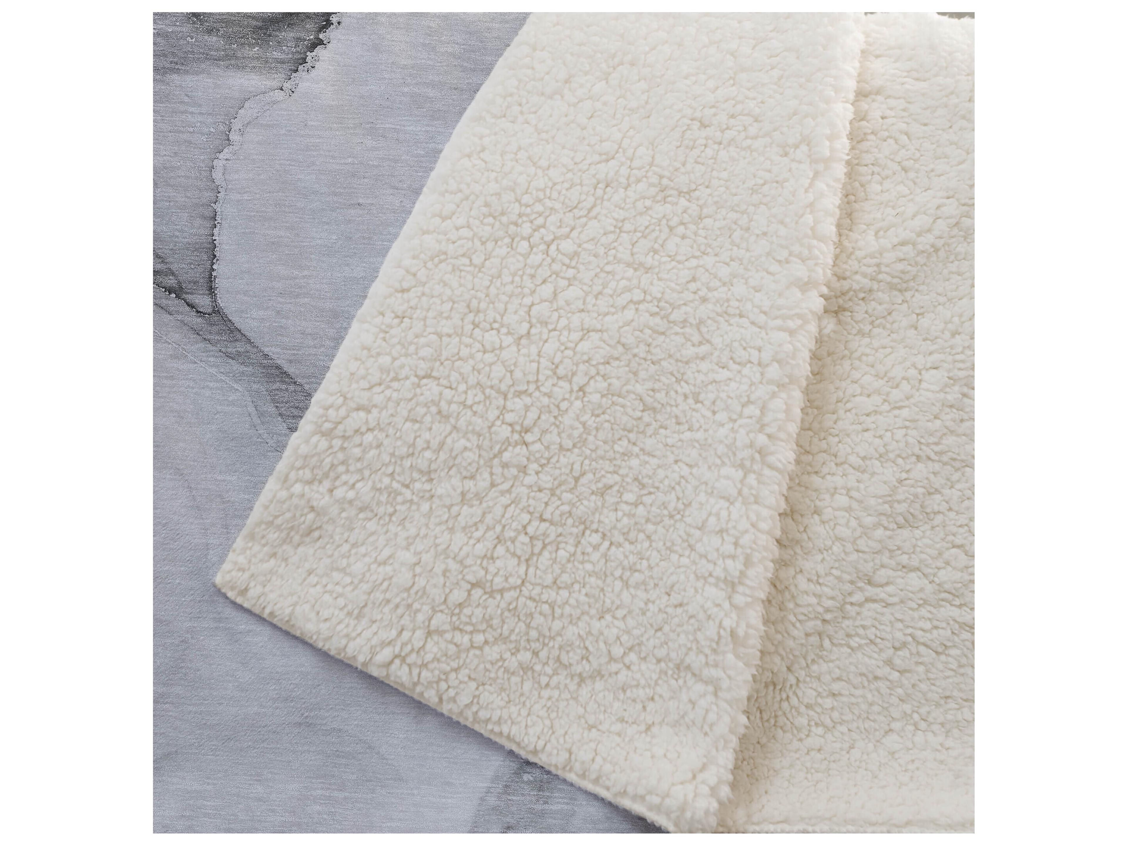 Dalyn Sherpa Gray Polyester Throw