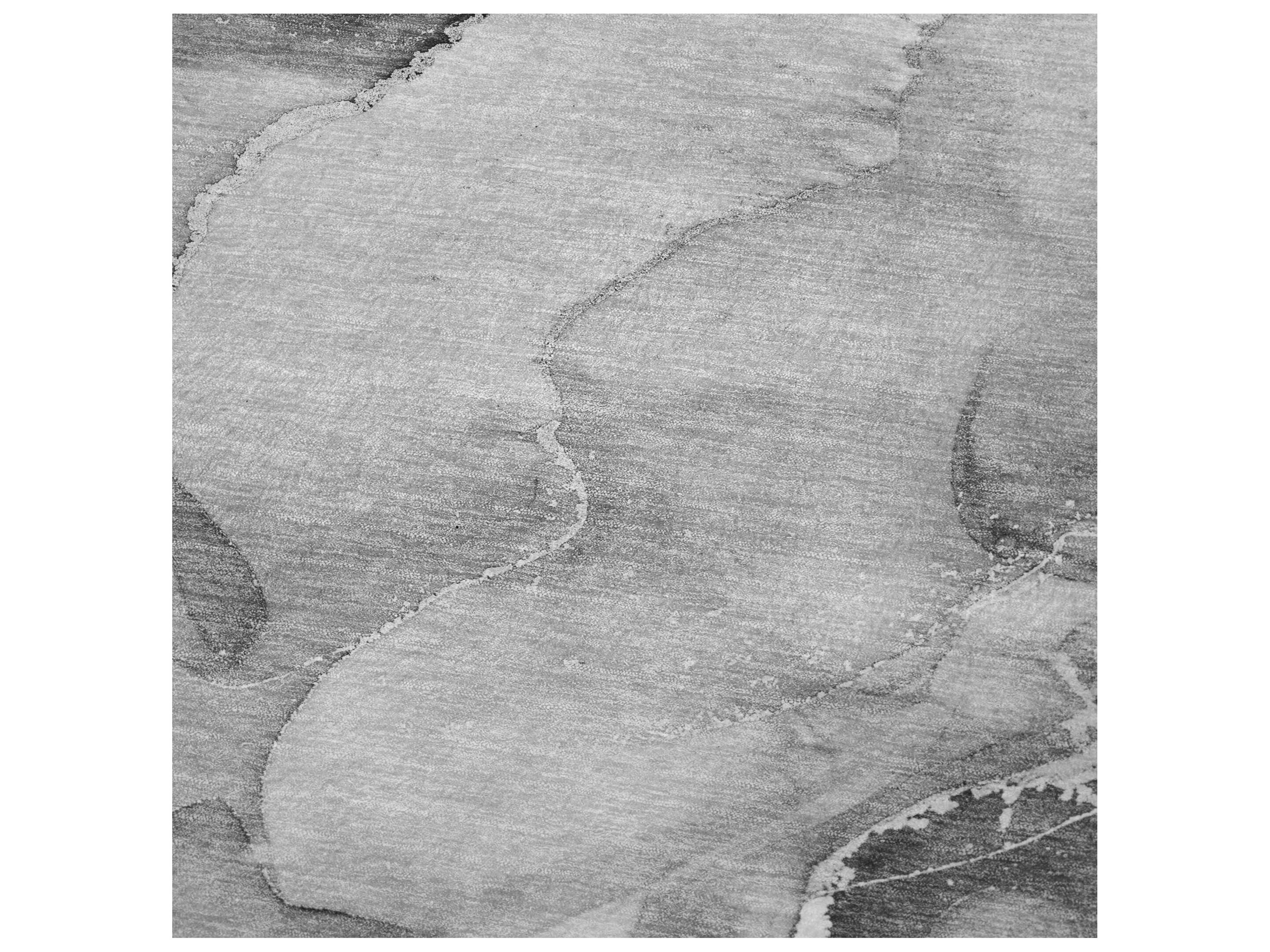 Dalyn Sherpa Gray Polyester Throw