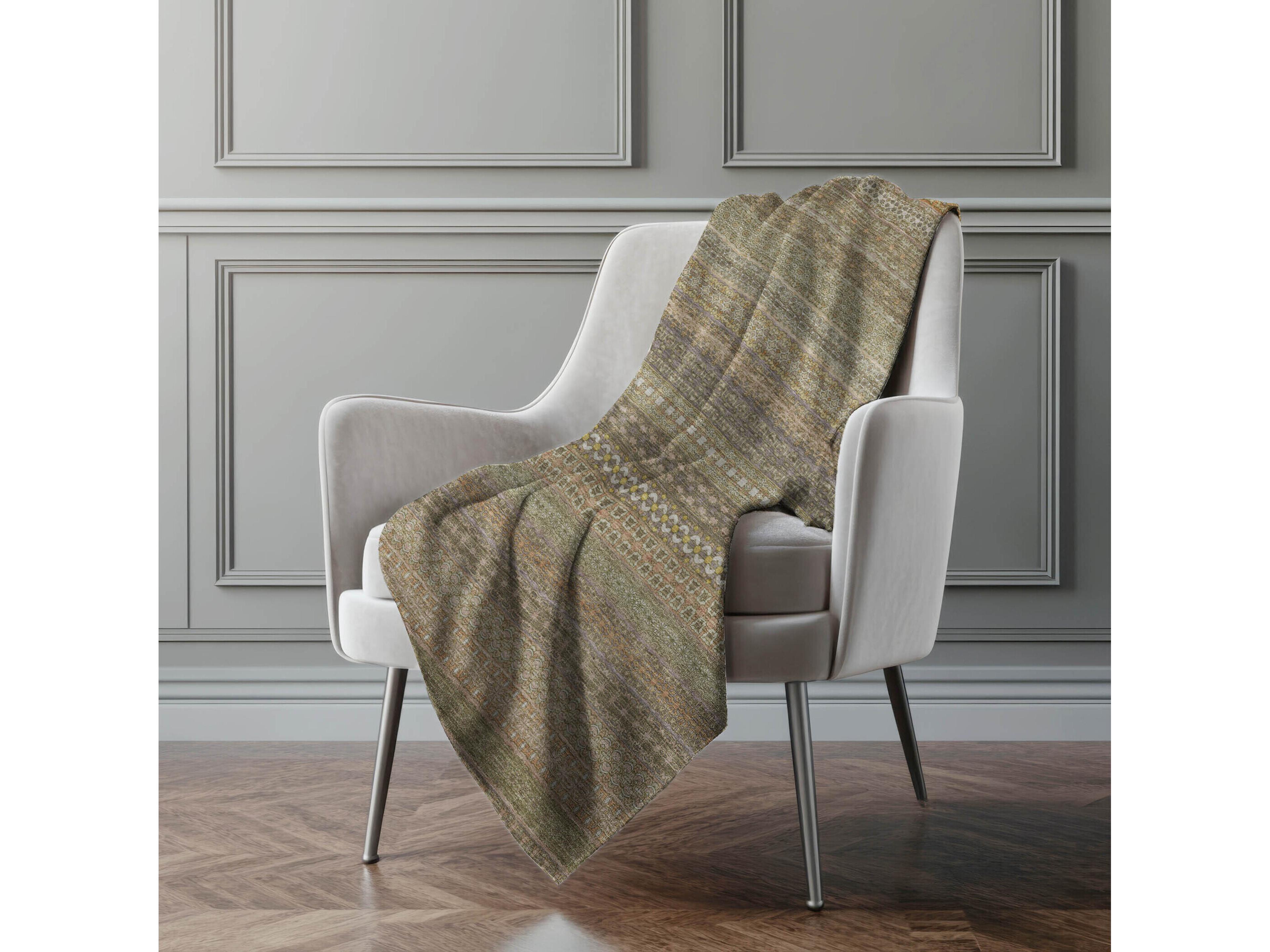 Dalyn Sherpa Brown Polyester Throw