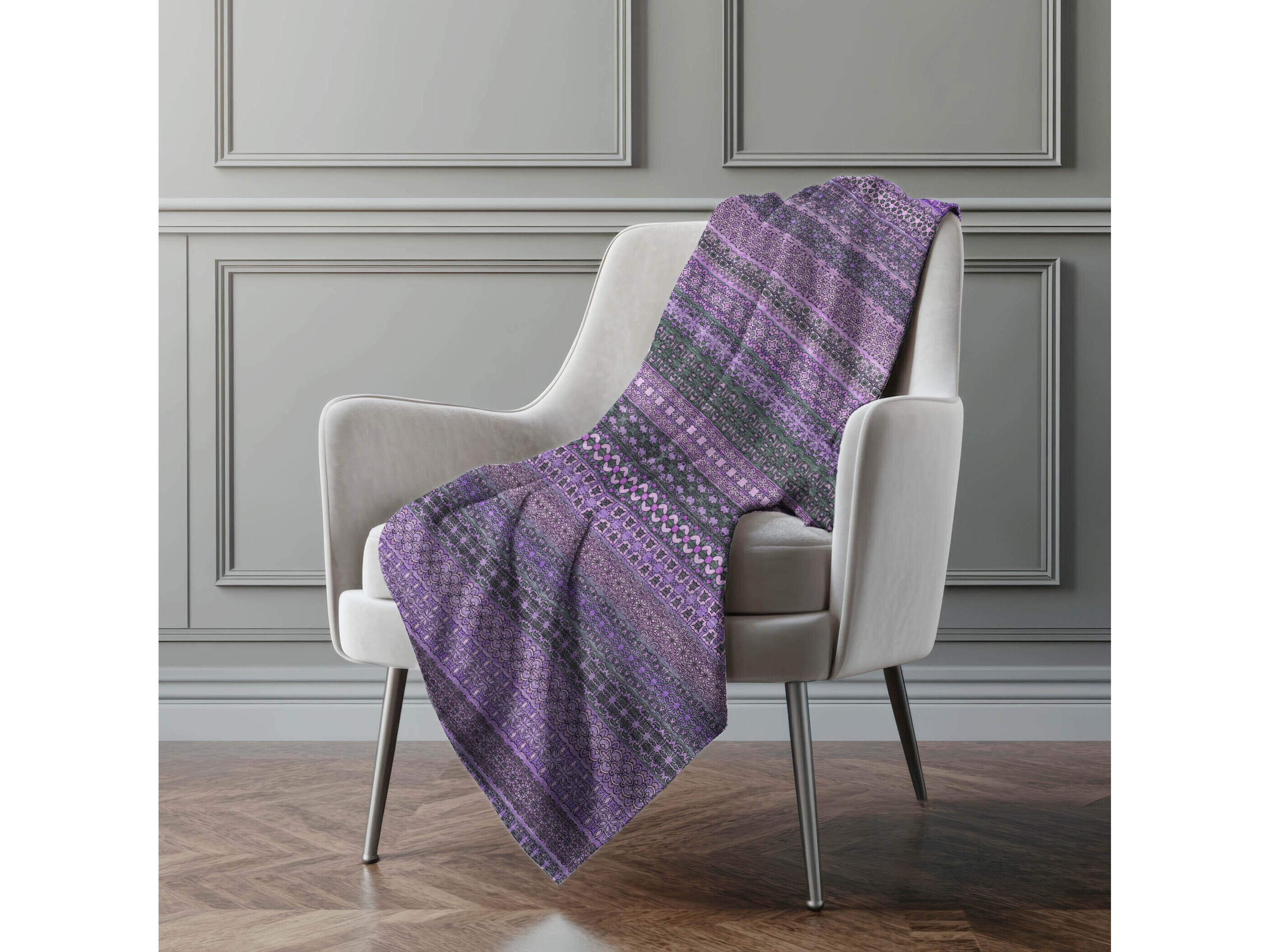 Dalyn Sherpa Purple Polyester Throw