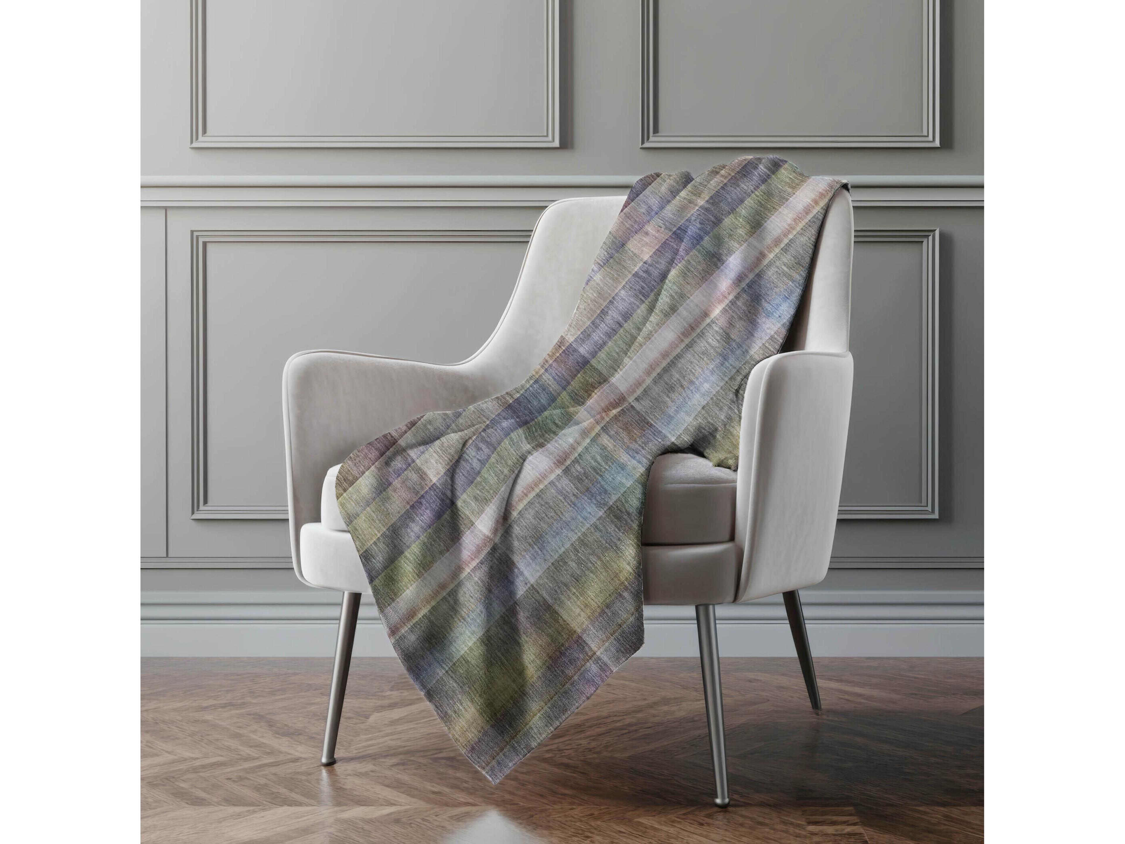 Dalyn Sherpa Gray Polyester Throw