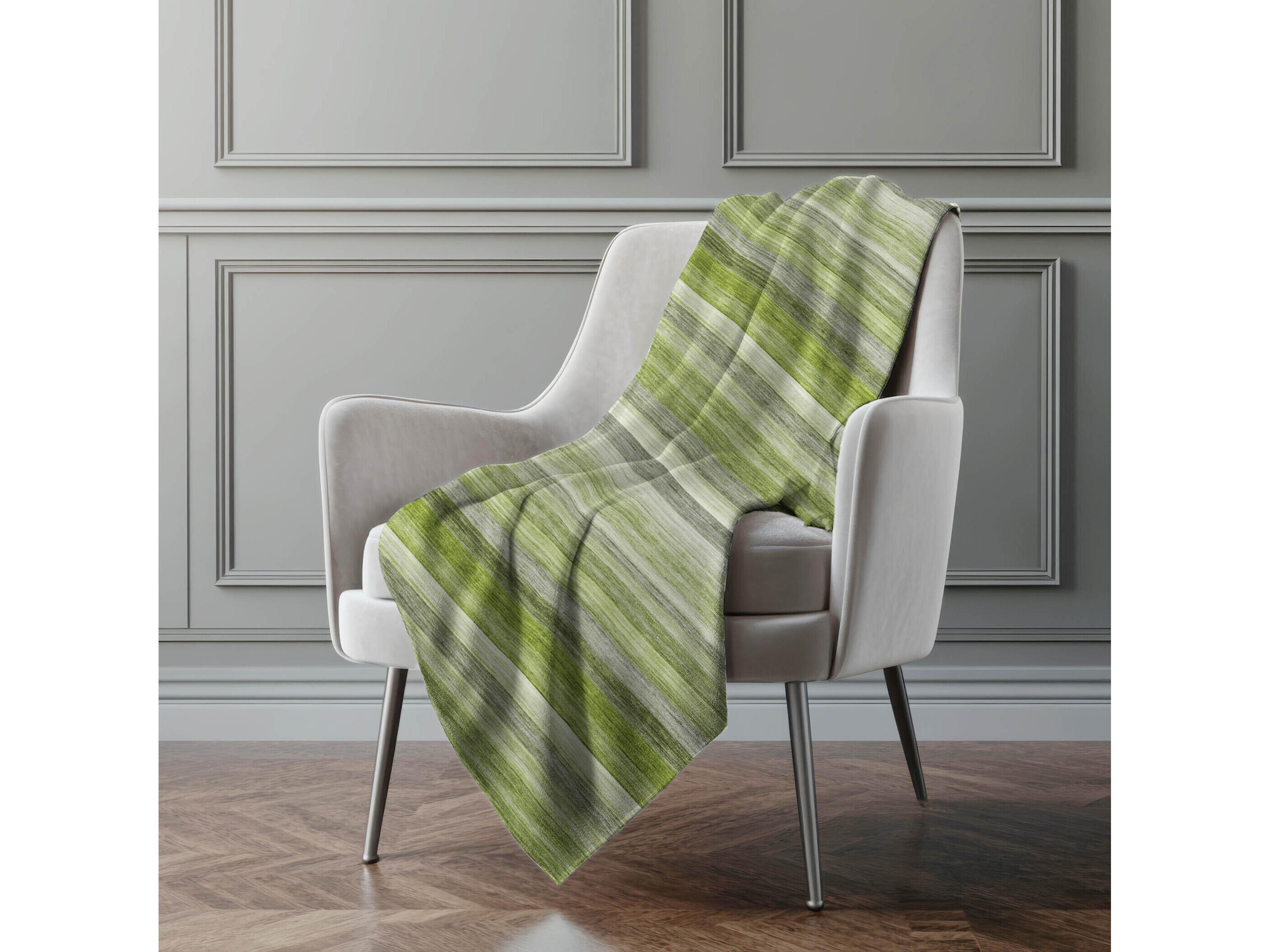 Dalyn Sherpa Green Polyester Throw